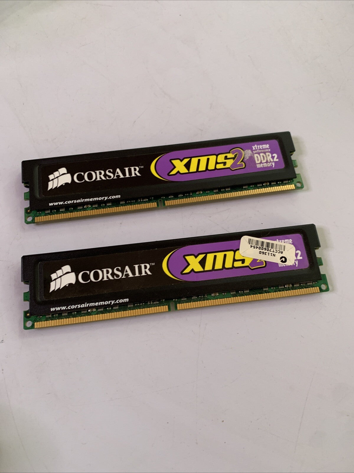 2GB RAM 2x Corsair 1GB DDR2 675MHZ Desktop Memory CM2X1024-5400C4