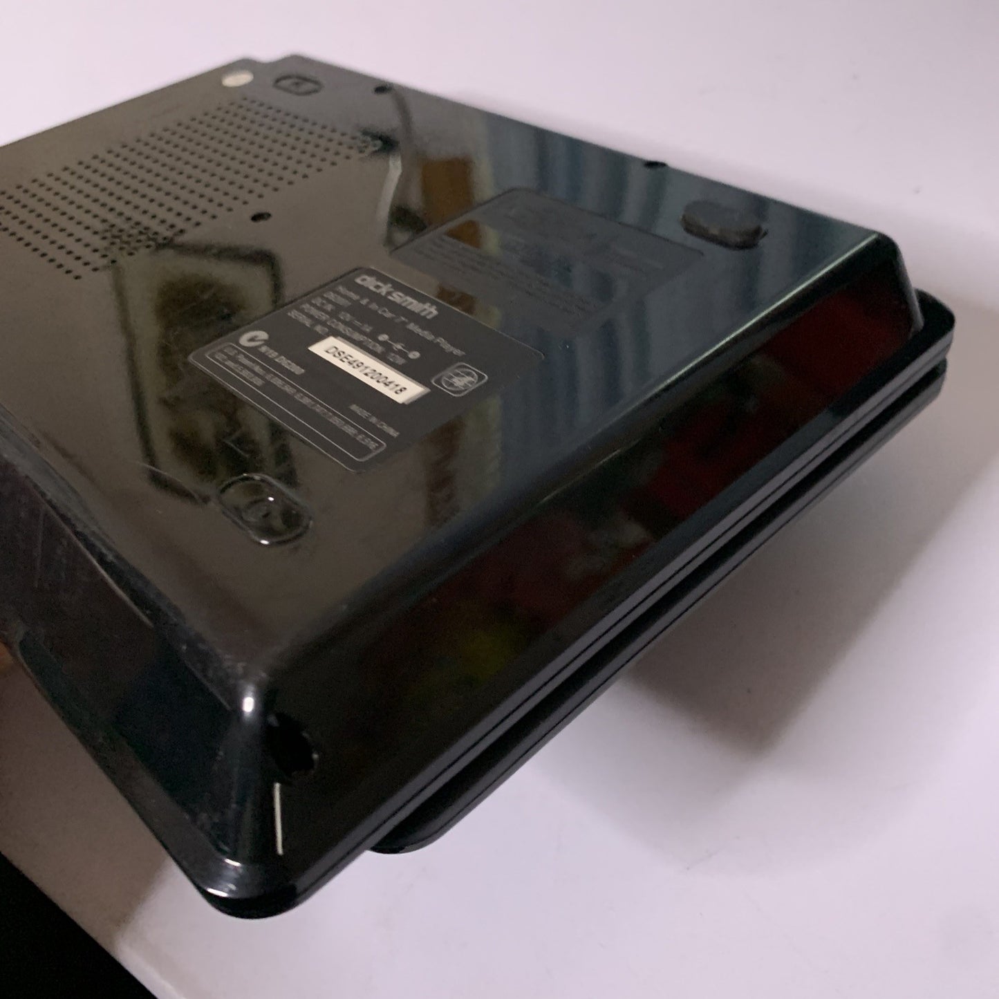 Dick Smith 7" DVD Player With Power Supply D62001