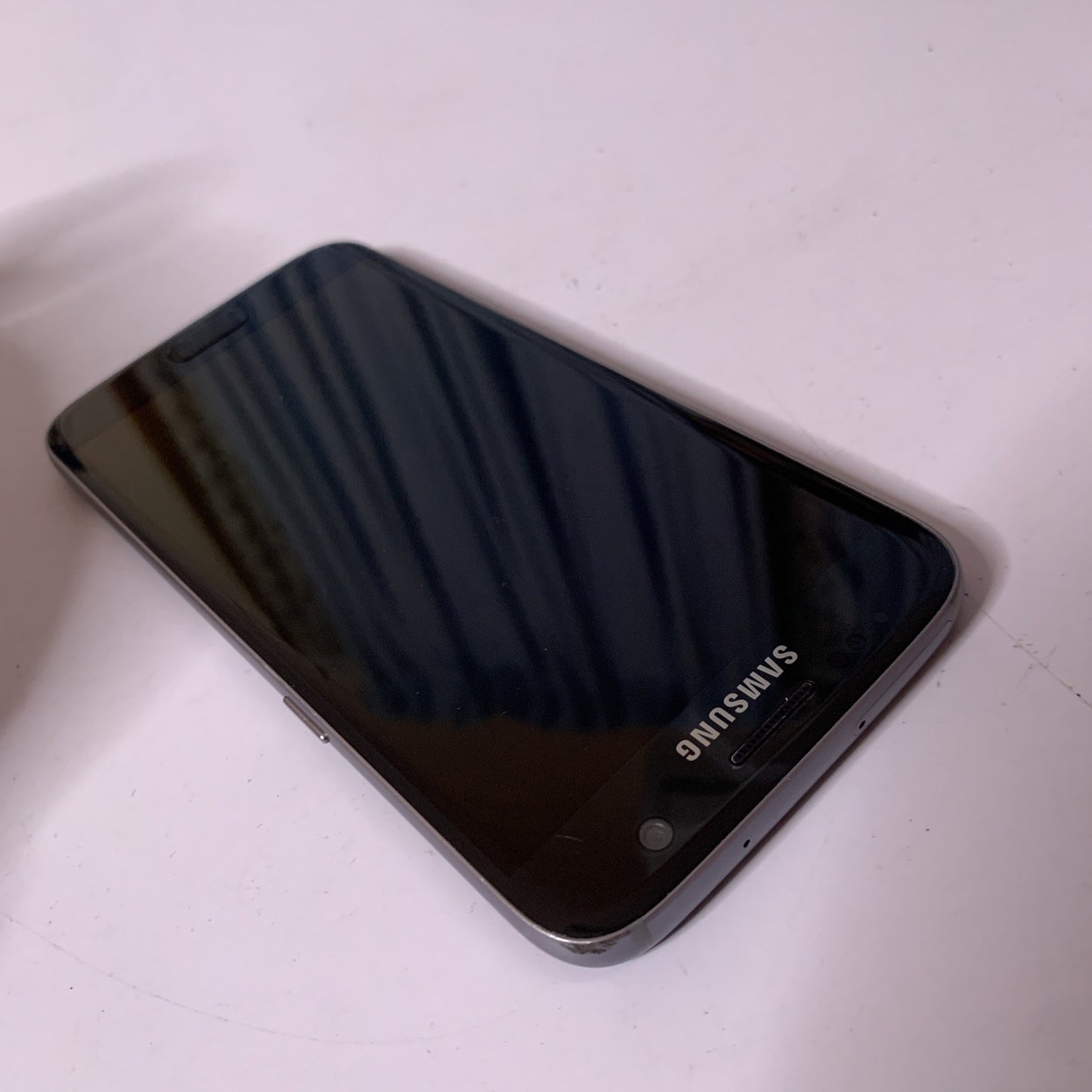 Samsung Galaxy S7 32GB SM-G930F *Doesn't Turn On For Parts Or Repair
