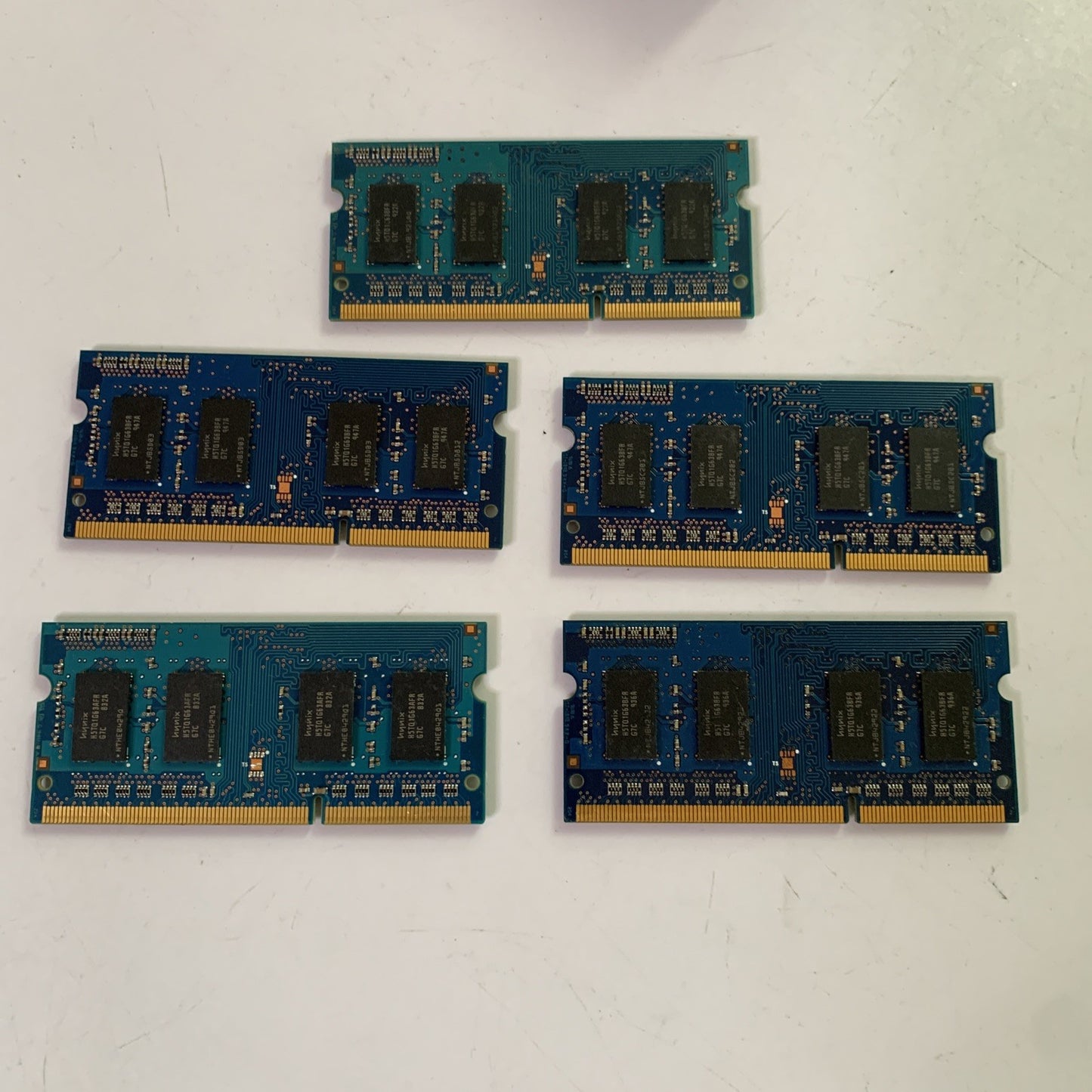 5x Hynix 1GB DDR3 RAM Sodimm Laptop 2Rx16 PC3-8500S-7-10-A1 Total 5GB