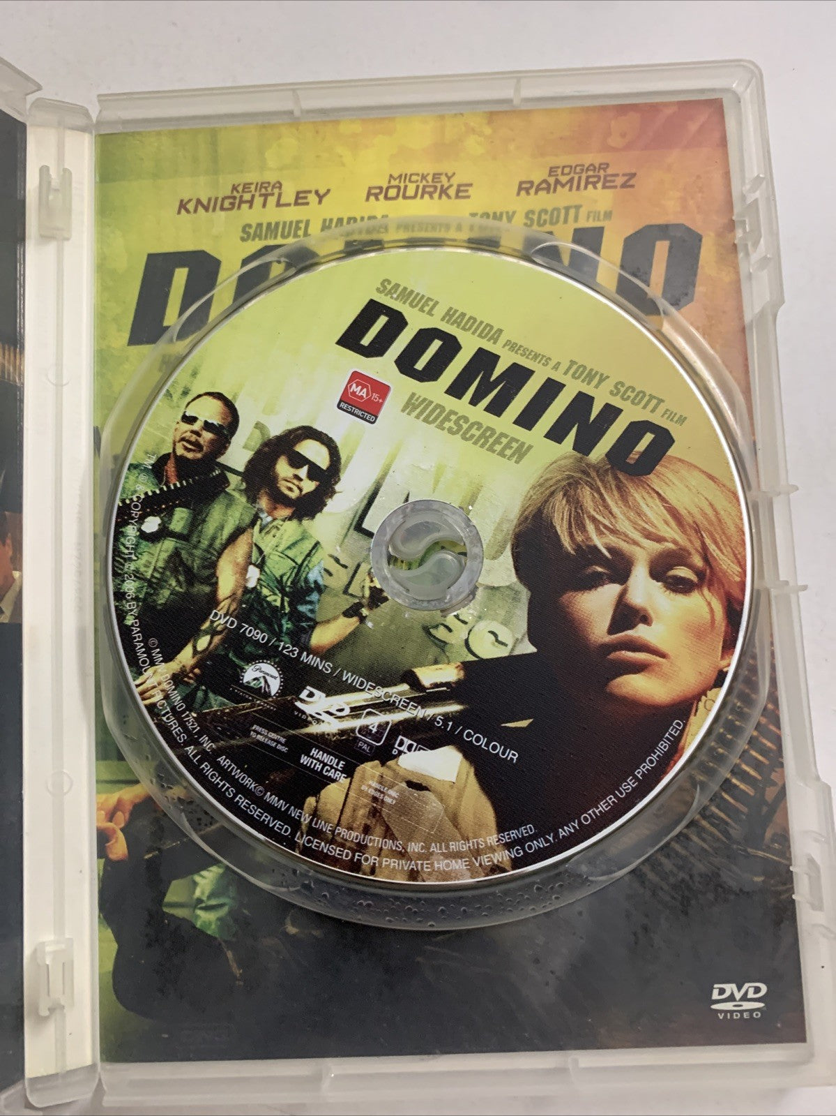 Domino (DVD, 2005) Mickey Rourke, Edgar Ramirez, Mena Suvari, Keira Knightly