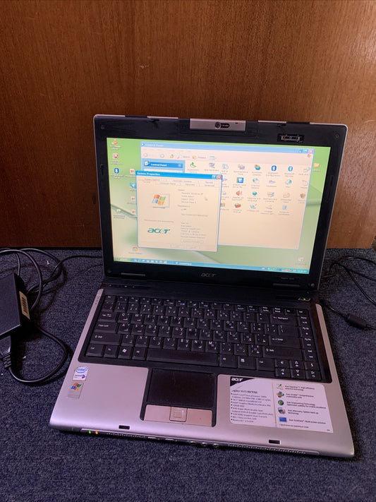 Acer Aspire 14.1" Laptop 5570 Intel Dual Core 1.6Ghz 120GB DVD Writer WinXP 1GB