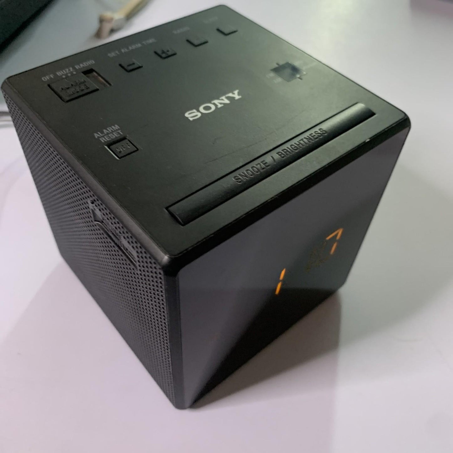 Sony Alarm Clock AM/FM Radio ICF-C1