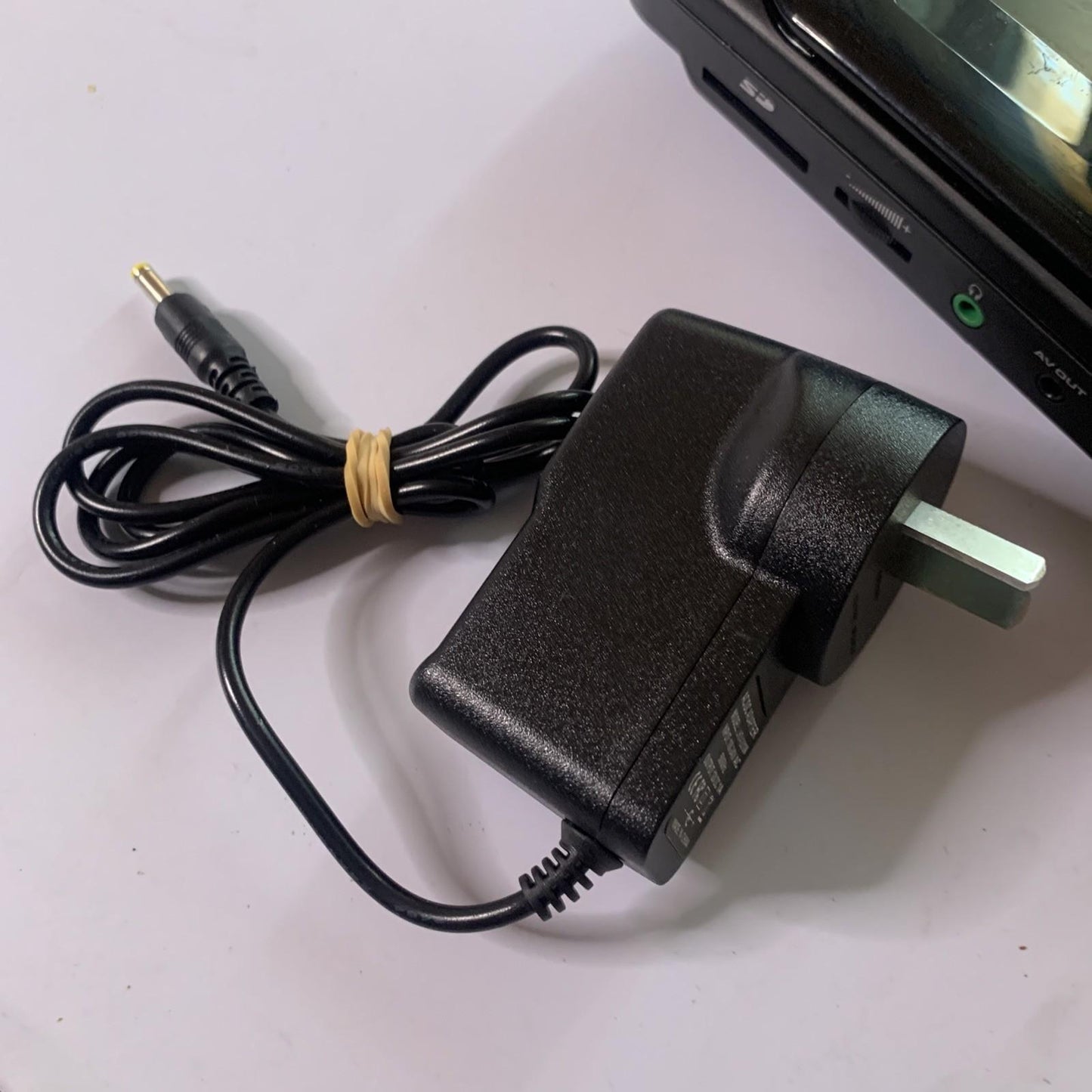 Olin 7" Portable DVD Player PD-7755 With Power Supply