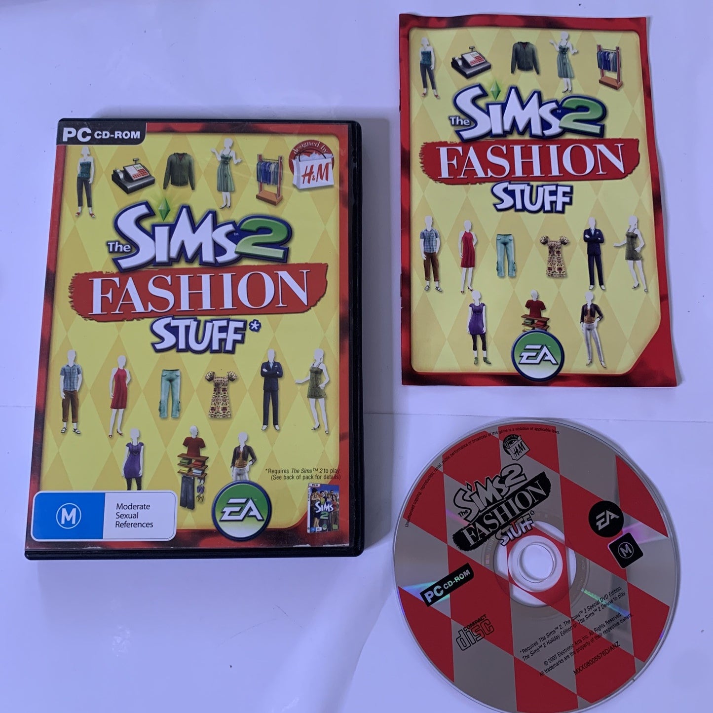 The Sims 2 : Fashion Stuff PC CD-ROM Windows Game
