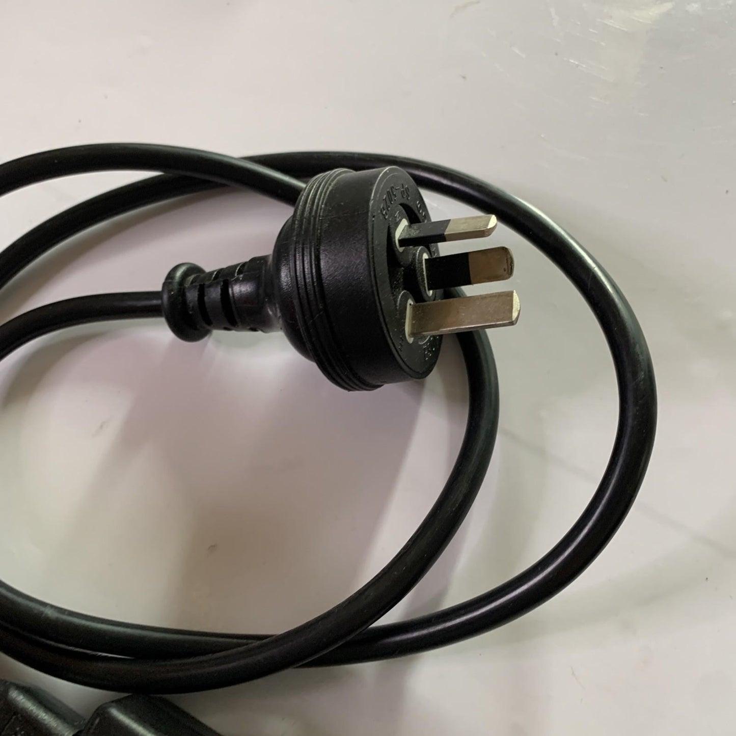 Genuine HP Laptop Power Supply Charger 854054-002 HSTNN-CA40