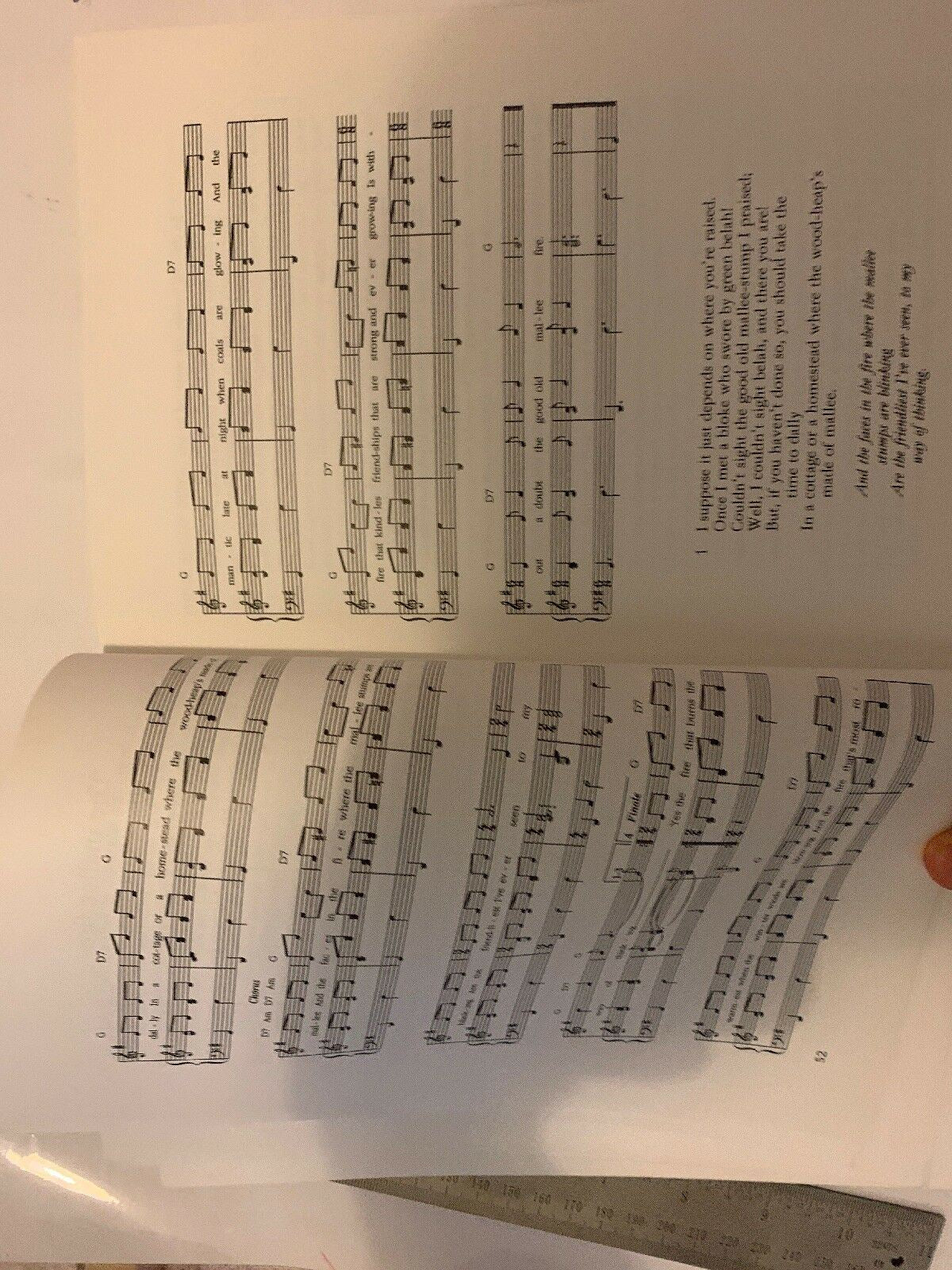 CALLING ME HOME. The romance of South Australia in story and song Graham Jenkin