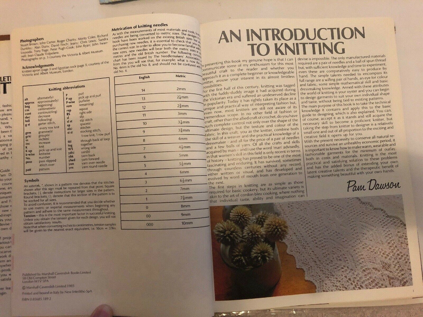 "Complete Guide to Knitting ("Golden Hands") By Pam Dawson" Hard cover Book