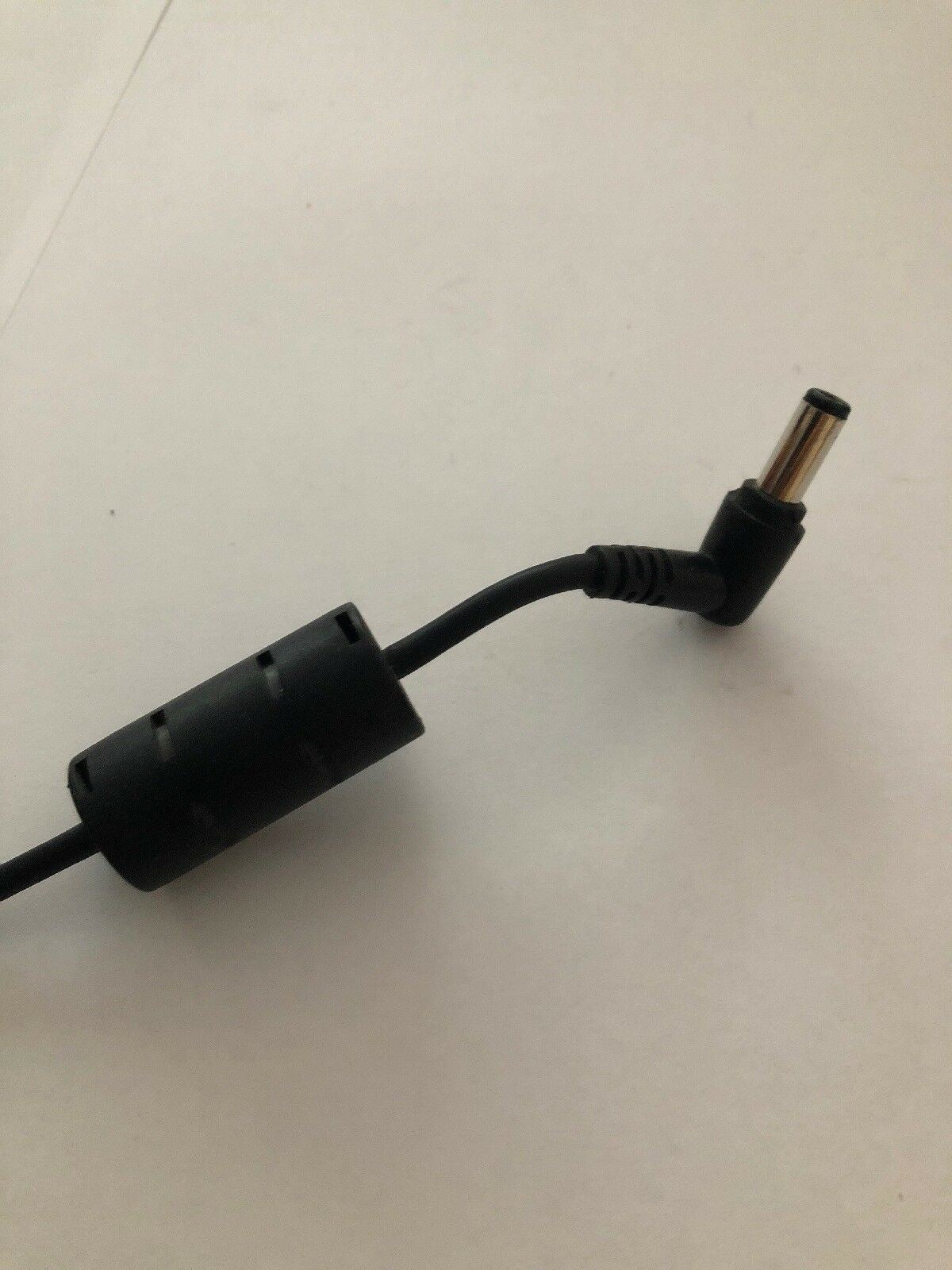 Genuine Gateway SA70-3105 AC Adapter Original Laptop Charger
