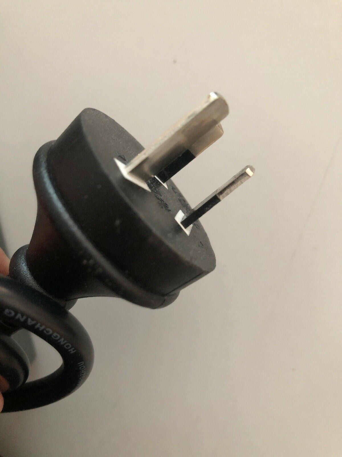 Genuine Mitsubishi Electric AC Adaptor R927P11102 24V 1A PE-1240-1