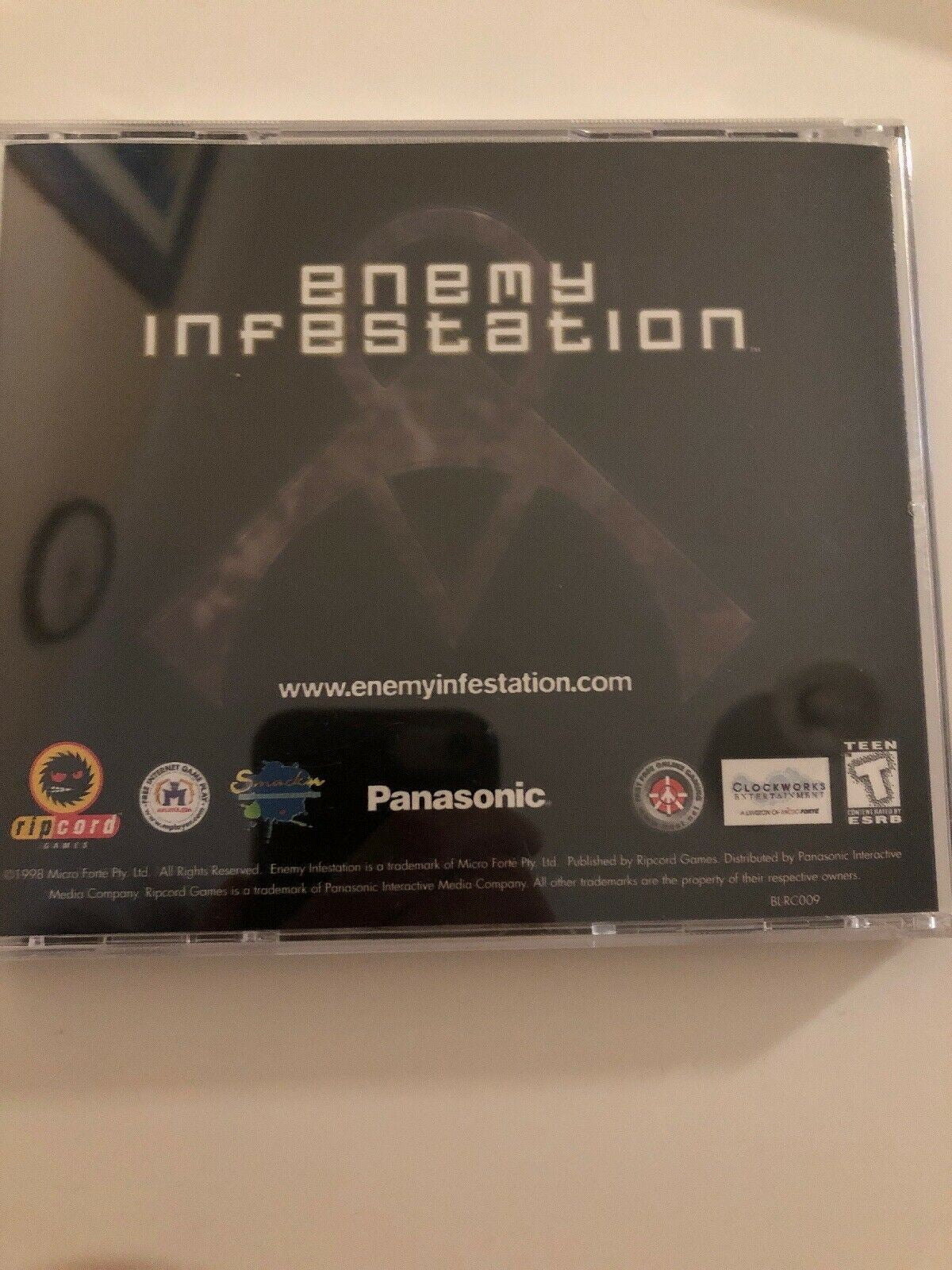 *RARE* Enemy Infestation vintage PC game (1998) Real Time Strategy Classic CDROM