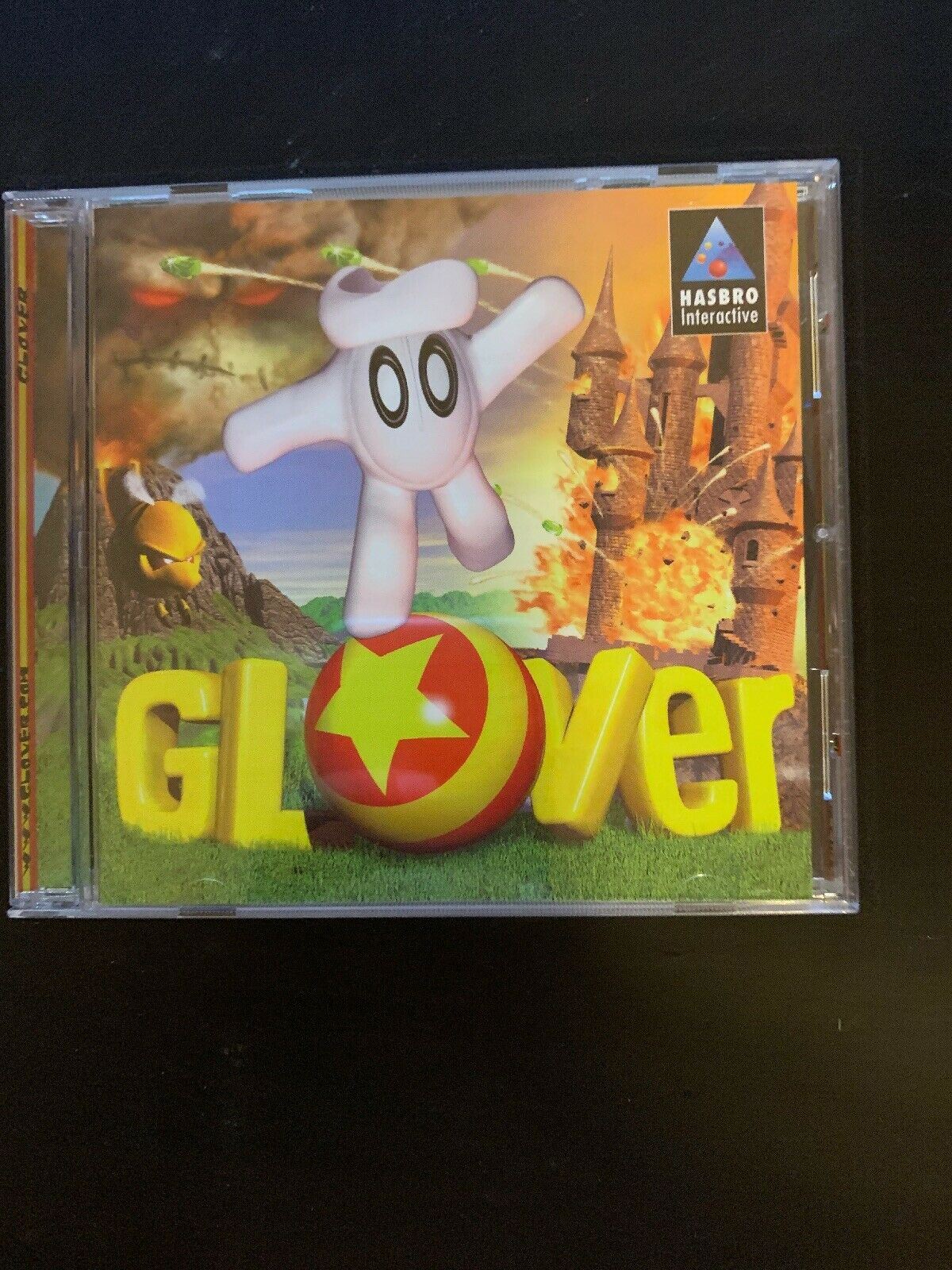 Glover 1998 PC Cdrom Hasbro Interactive With Manual