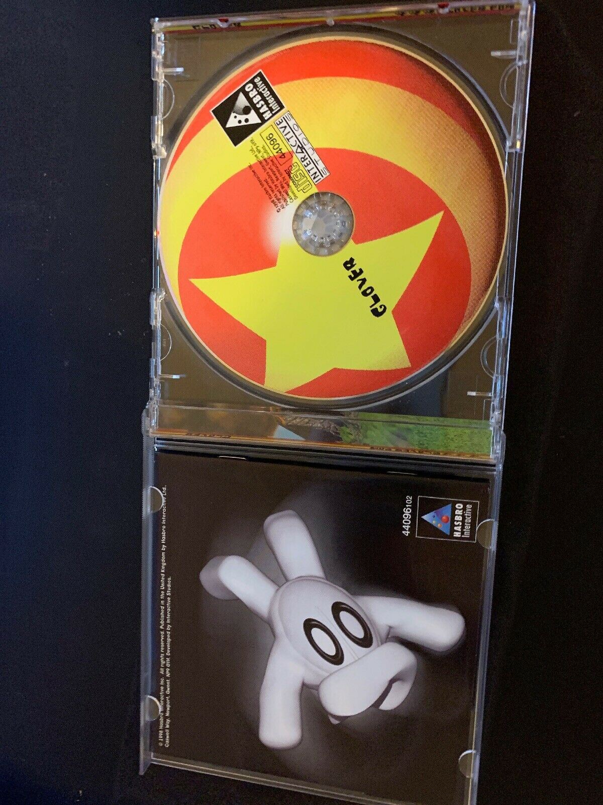 Glover 1998 PC Cdrom Hasbro Interactive With Manual