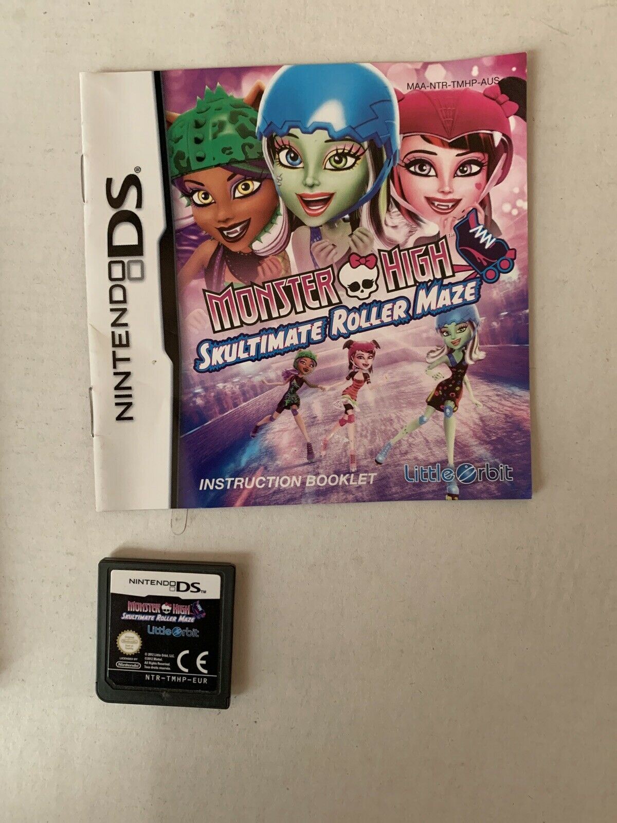Monster High Skultimate Roller Maze - Nintendo DS Game With Manual