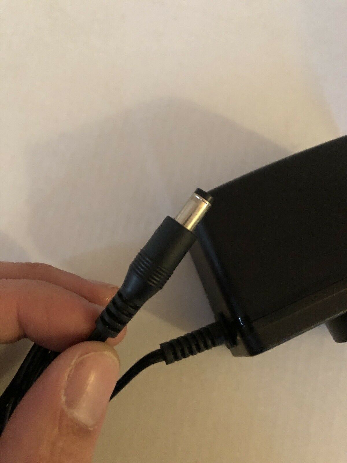 Acbel WAA013 AC Adapter Technicolor DSL37402890 12V 2A Power supply