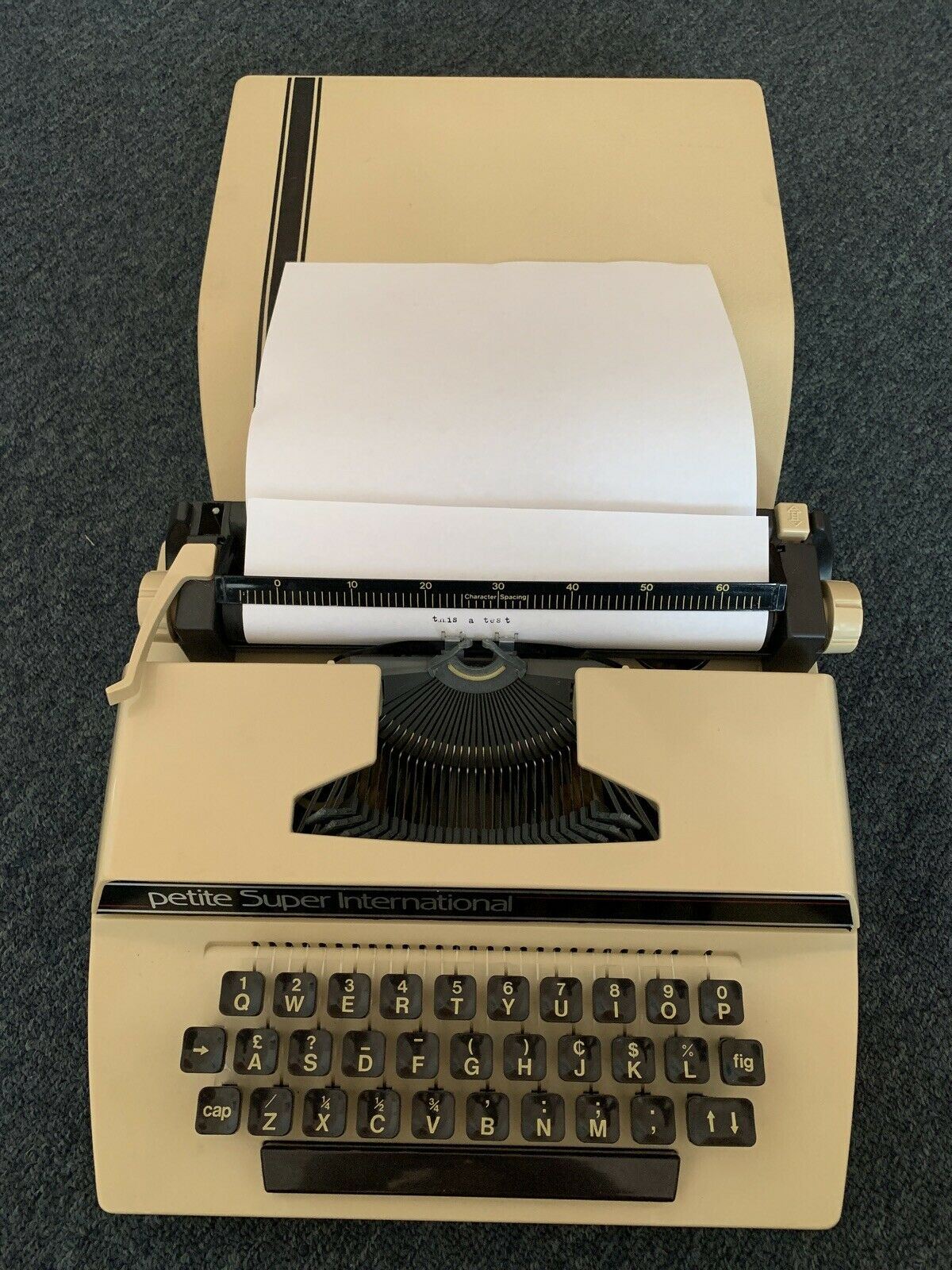 Petite Super International Children's Typewriter-1982-Gt Britain-Box-Case-Inst.