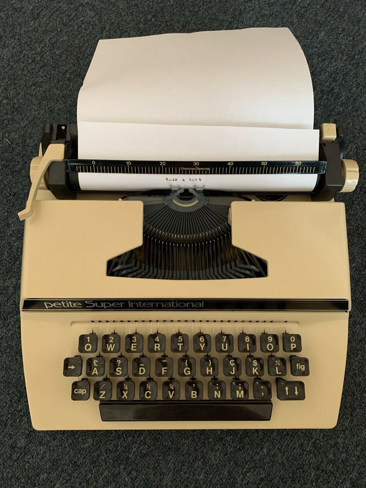 Petite Super International Children's Typewriter-1982-Gt Britain-Box-Case-Inst.