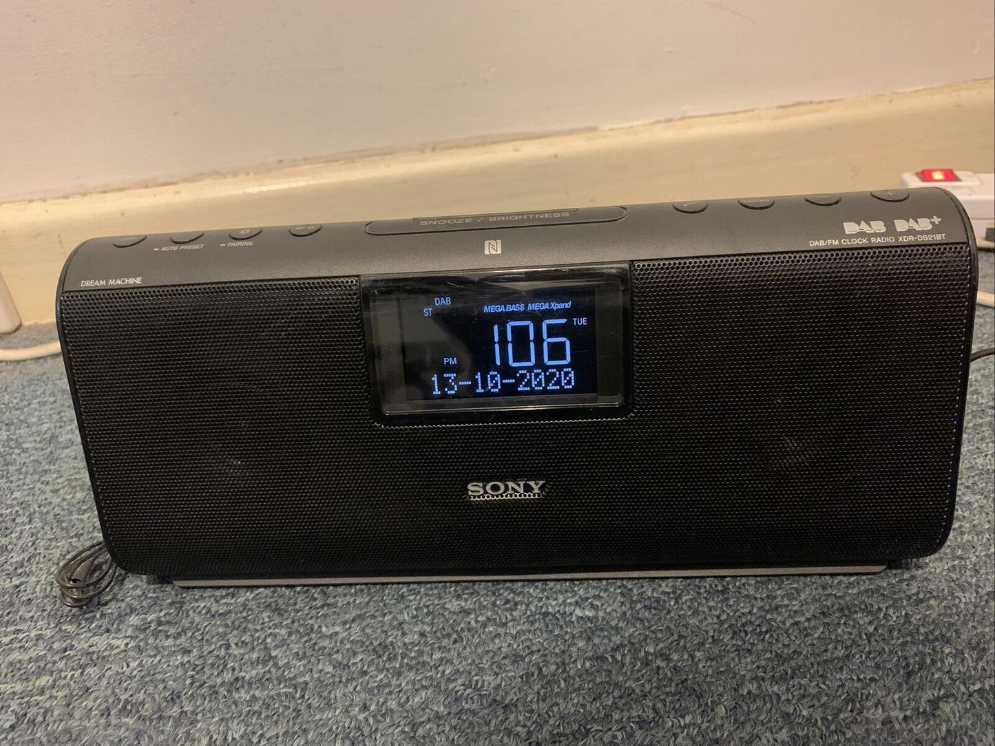 Sony XDR-DS21BT Digital Radio DAB/FM Clock Radio Bluetooth USB