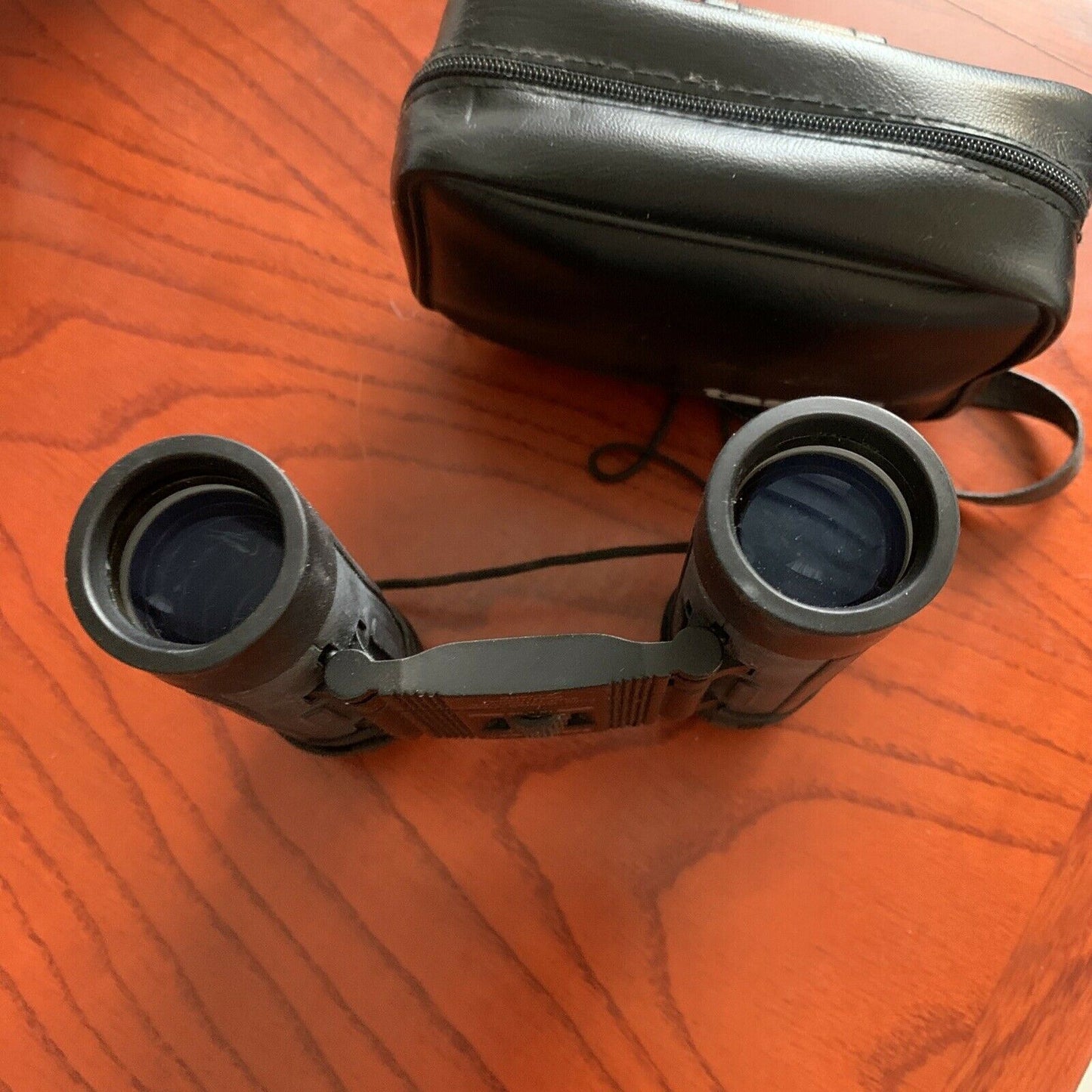 Tasco Essentials Binoculars 12x25 | 80-1000m | 12x Actual Magnification | 178RB