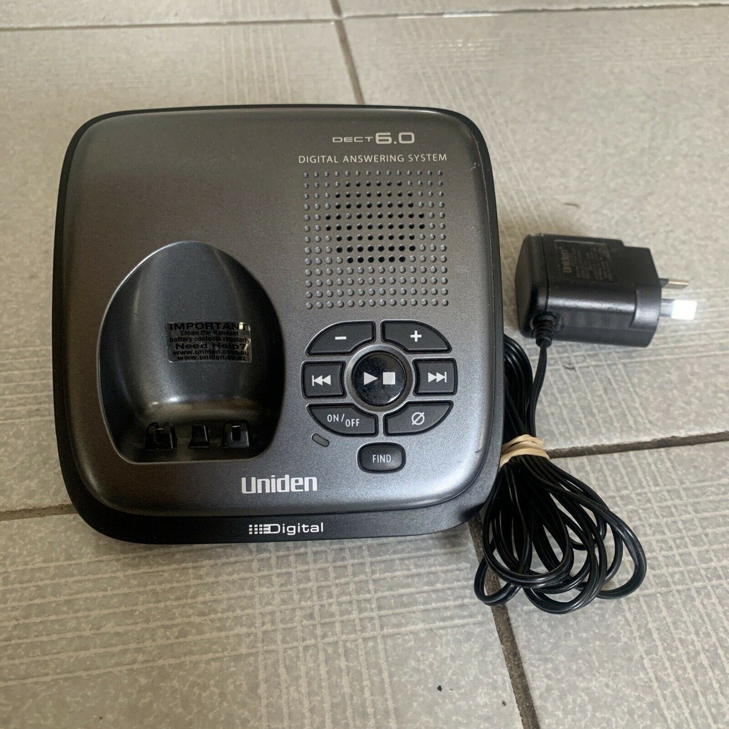 Uniden DECT 1535+1 Base Charger & AC Adapter AAD-041S(R) 9v 350mA