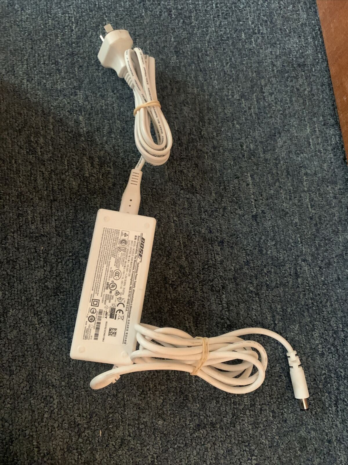 Bose Sound Dock Series III Digital Music System Black With iPhone Lightning Port