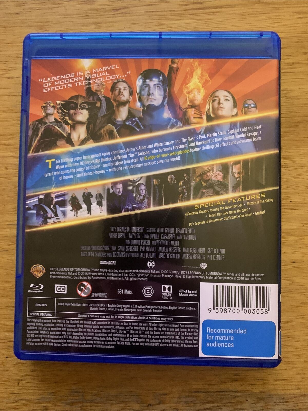 DC's Legends Of Tomorrow : Season 1 (Blu-ray, 2016, 2-Disc Set) Region B