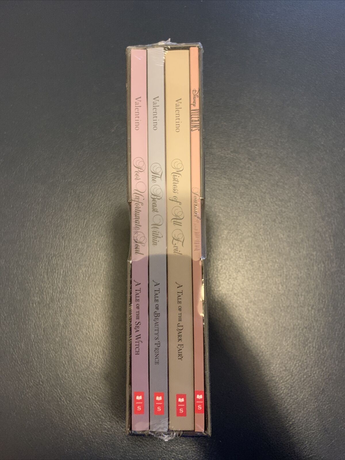 *New Sealed* DISNEY Villains Wicked Tales Boxed Set, Books 1-3 and Journal