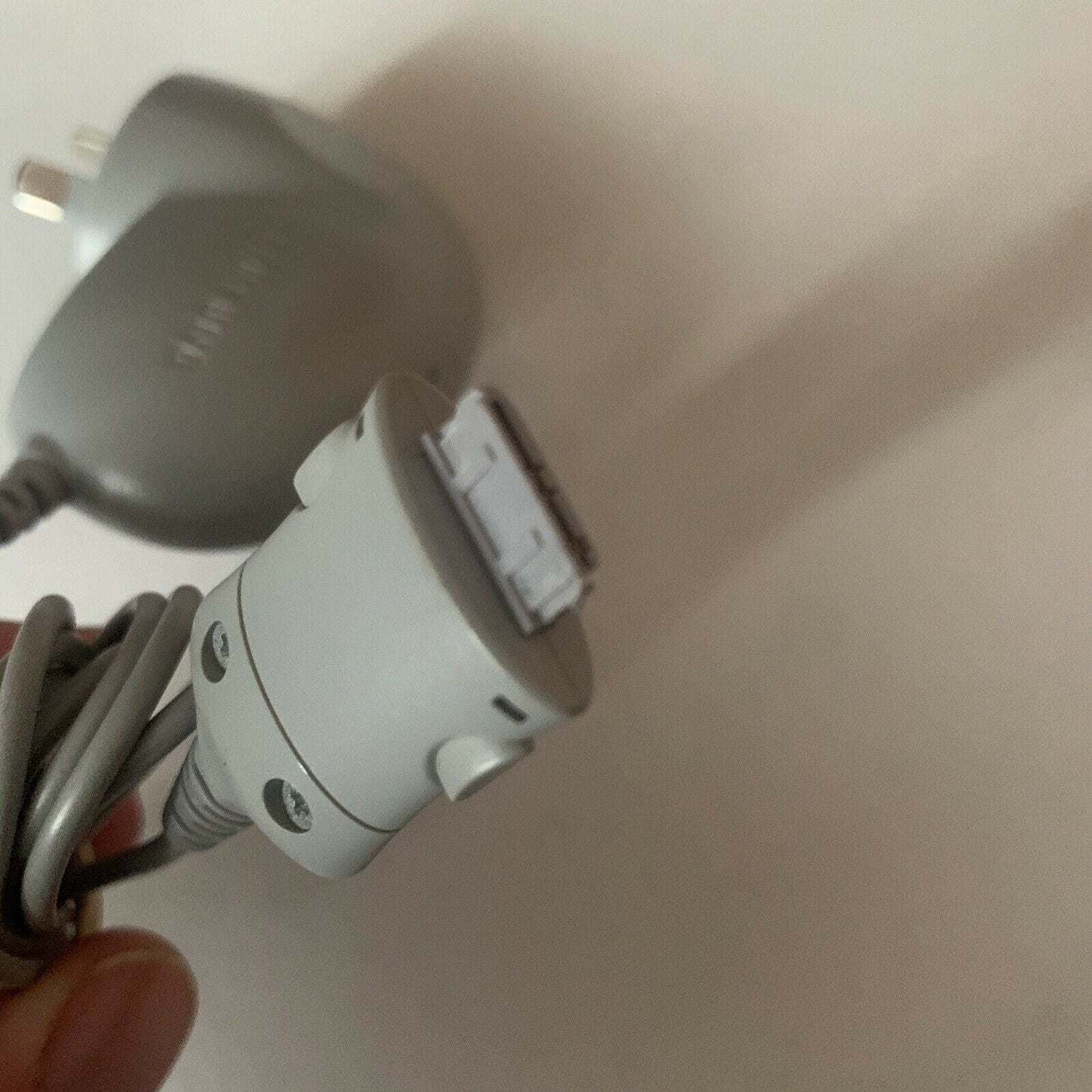 Genuine Samsung TAD137HSE Travel Adapter Input: 100-240V Output: 5V