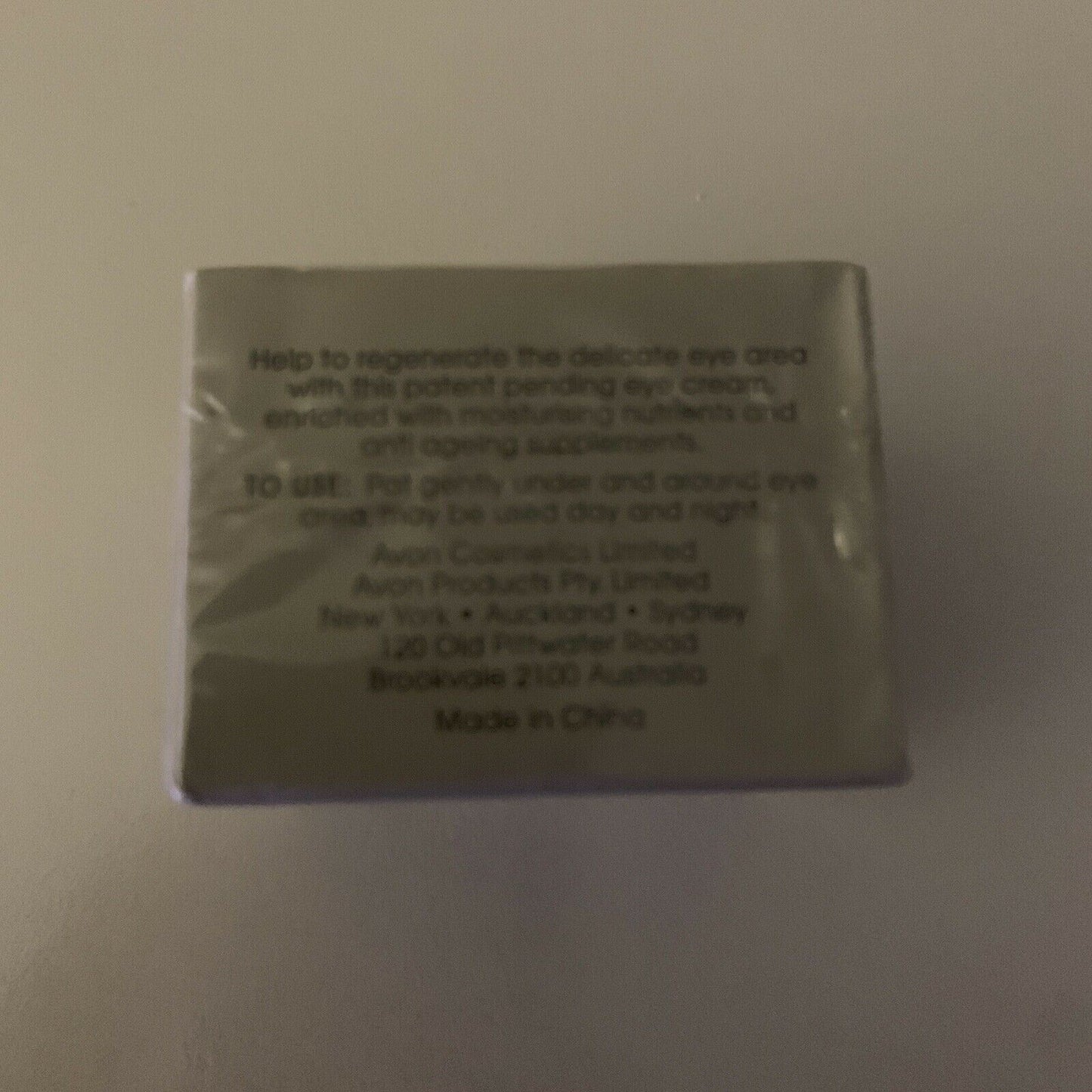 *New Sealed* AVON SOLUTIONS Ageless Results Renewing Eye Cream 15g