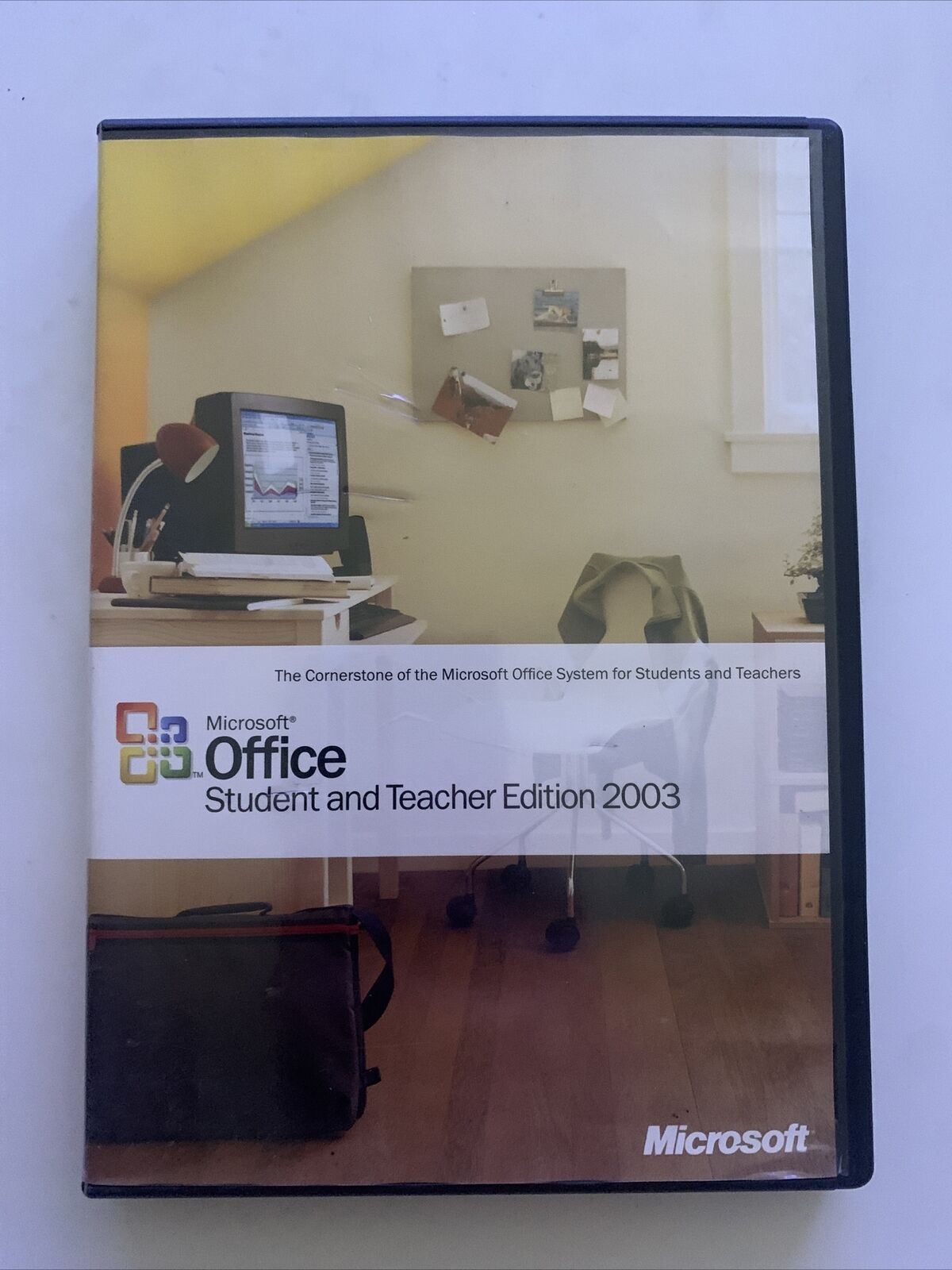 Microsoft Office 2003 Student & Teacher Edition - with Genuine working key