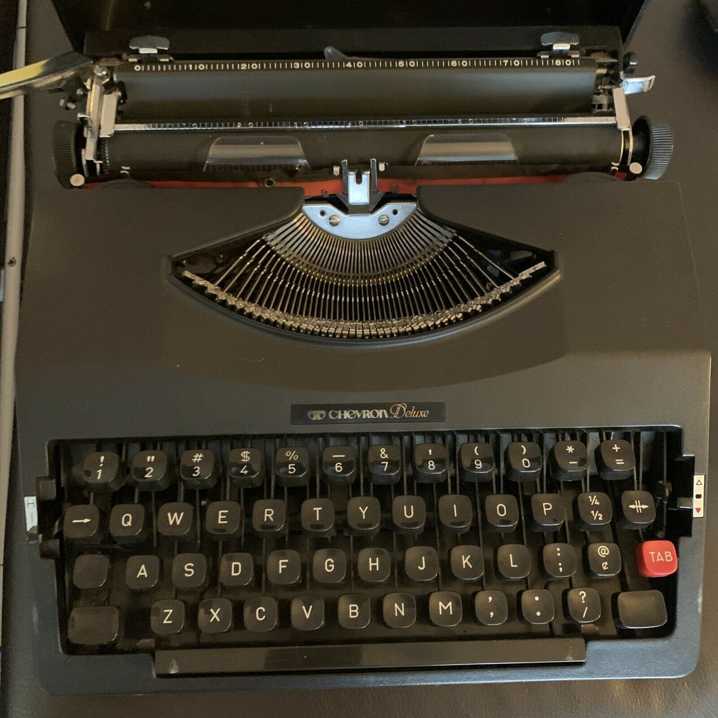 Vintage Chevron Deluxe Typewriter with Case - Portable Typewriter