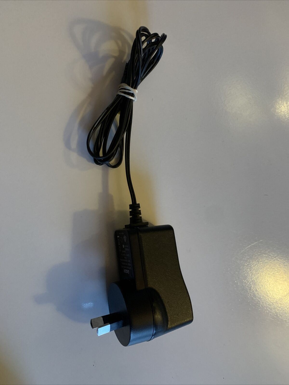 Laser 9" Portable DVD LCD Player PT-9C with AC Adapter