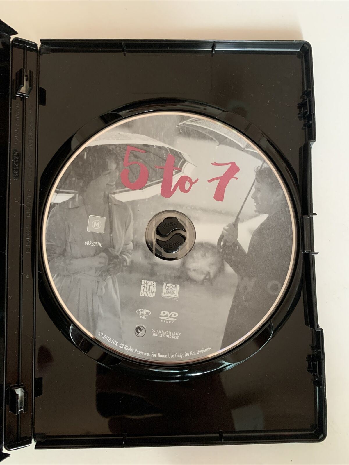 5 To 7 (DVD, 2014) Anton Yelchin, Bérénice Marlohe, Glen Close. Region 4