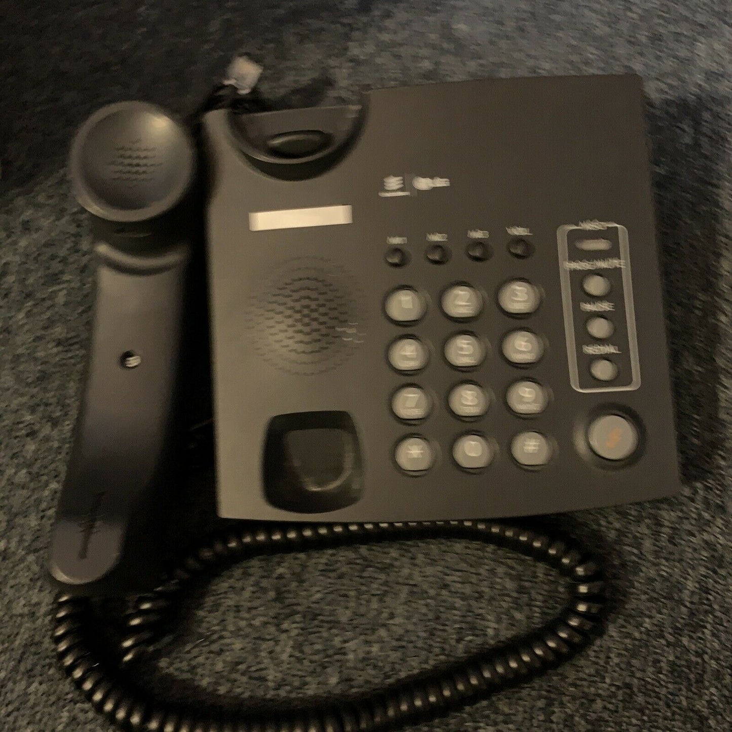 LG Ericsson LKA-200 Key Telephone Unit (Behind PBX Only)