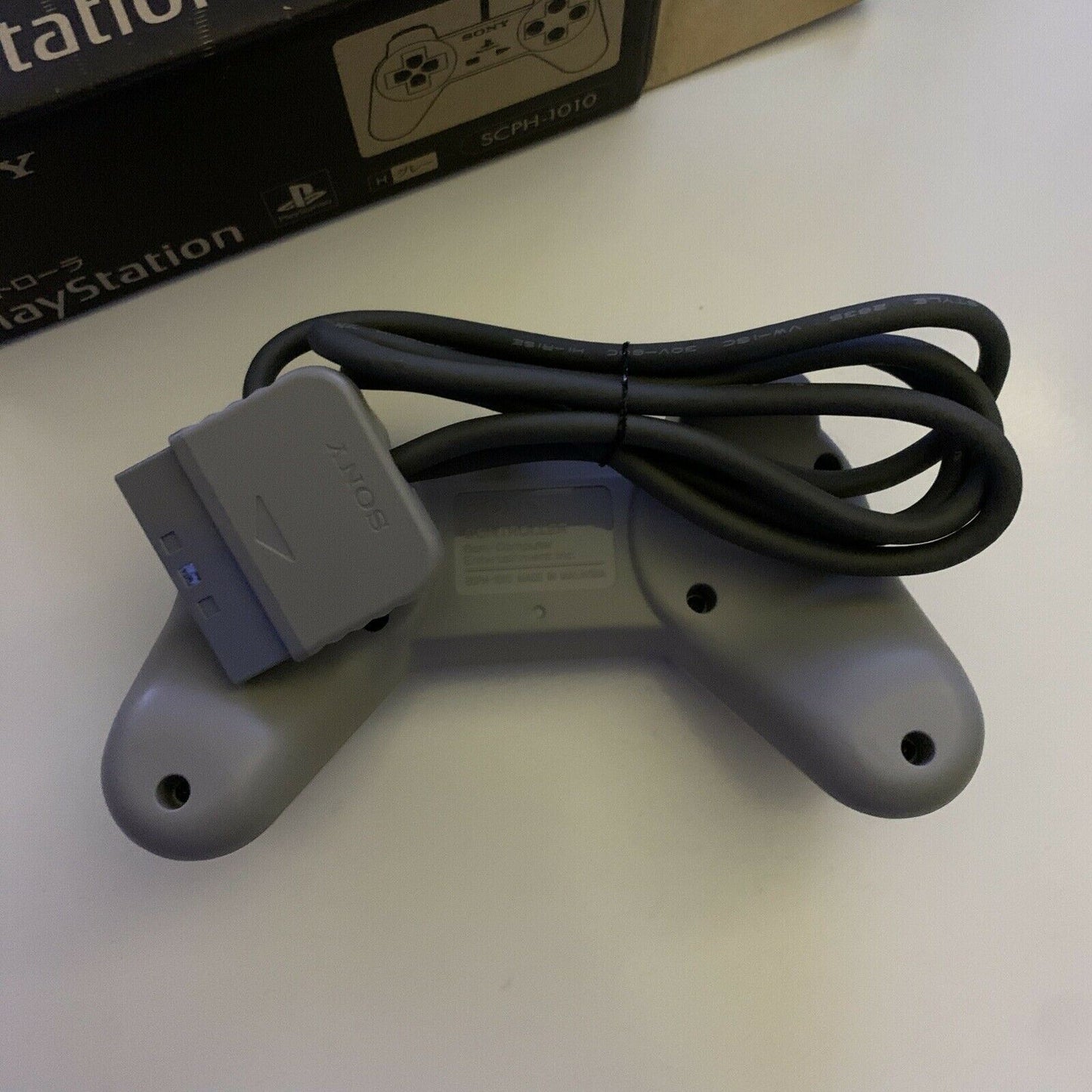 NEW Official Sony Playstation PS1 Controller SCPH-1010 Boxed