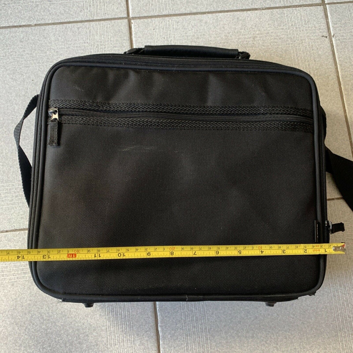 Sony Laptop Bag with Shoulder Strap 29cm x 34cm for 13-15 inch laptop