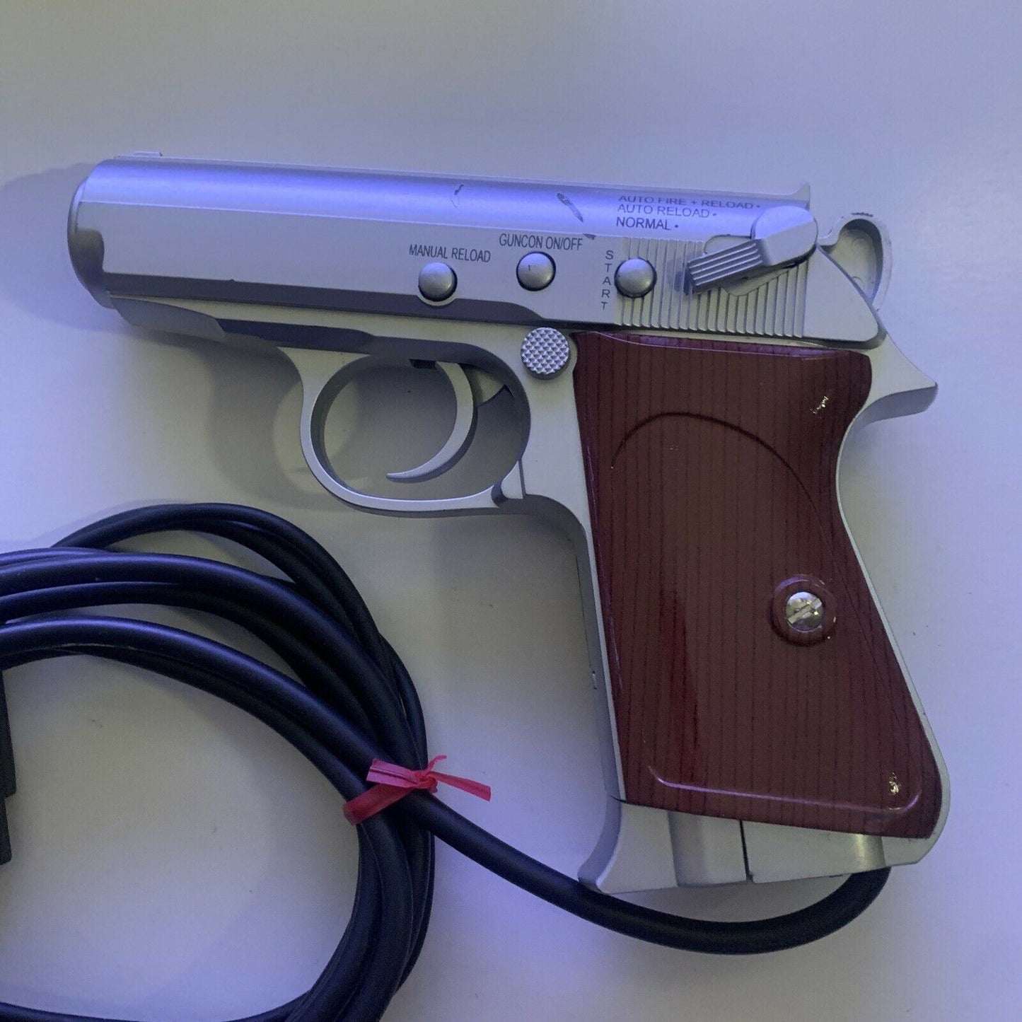 Scorpion Light Gun Guncon Controller For Sony PlayStation 1 PS1 & Sega Saturn