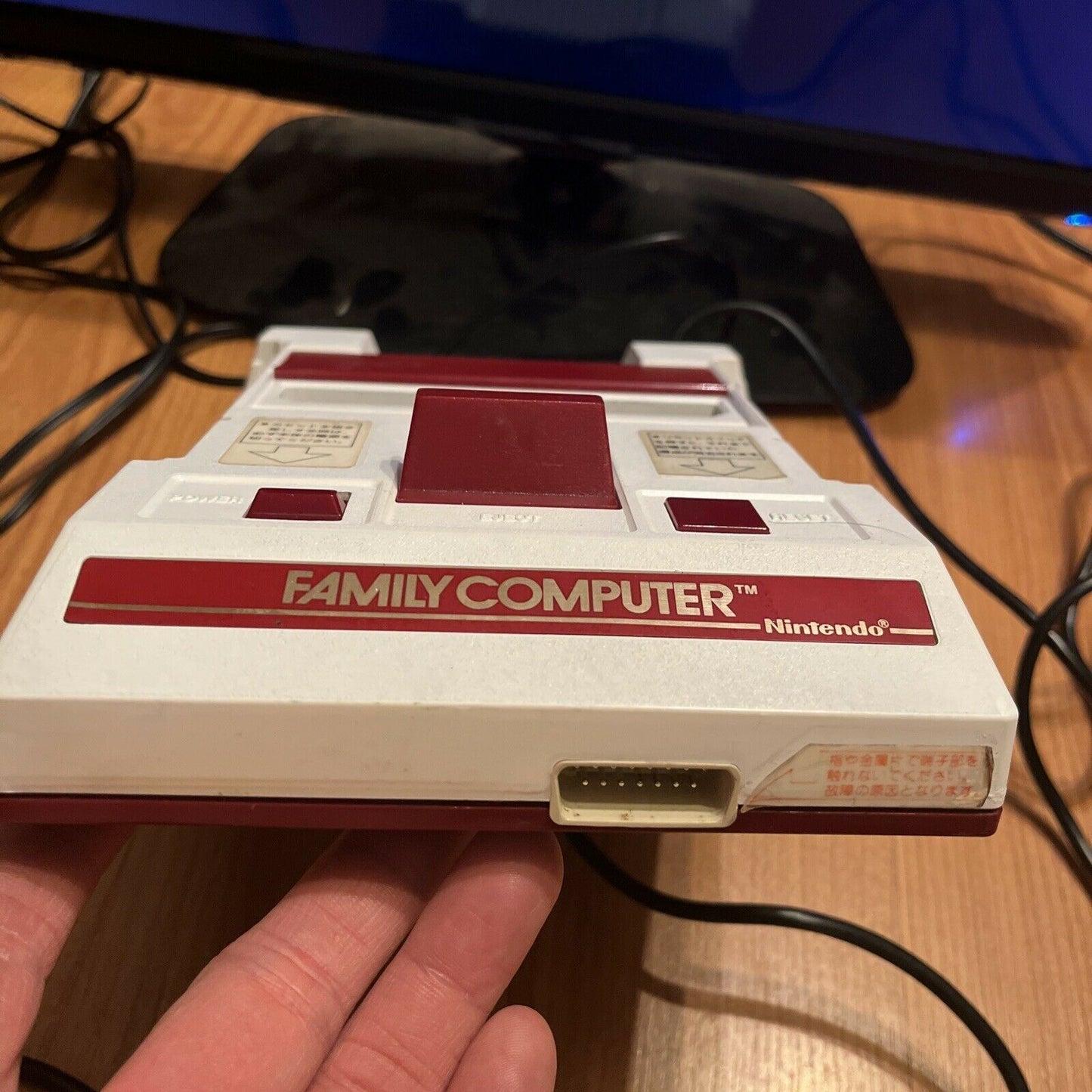 Genuine Nintendo Famicom Console w AV Composite & USB Power