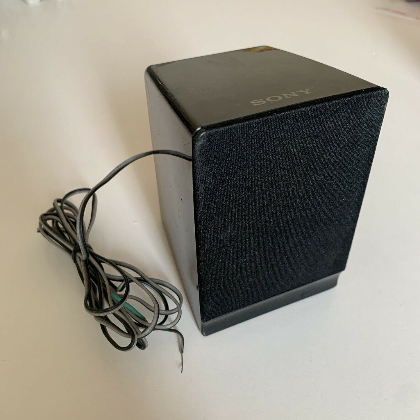 Sony SS-CT121 Magnetically Shielded Centre Speaker