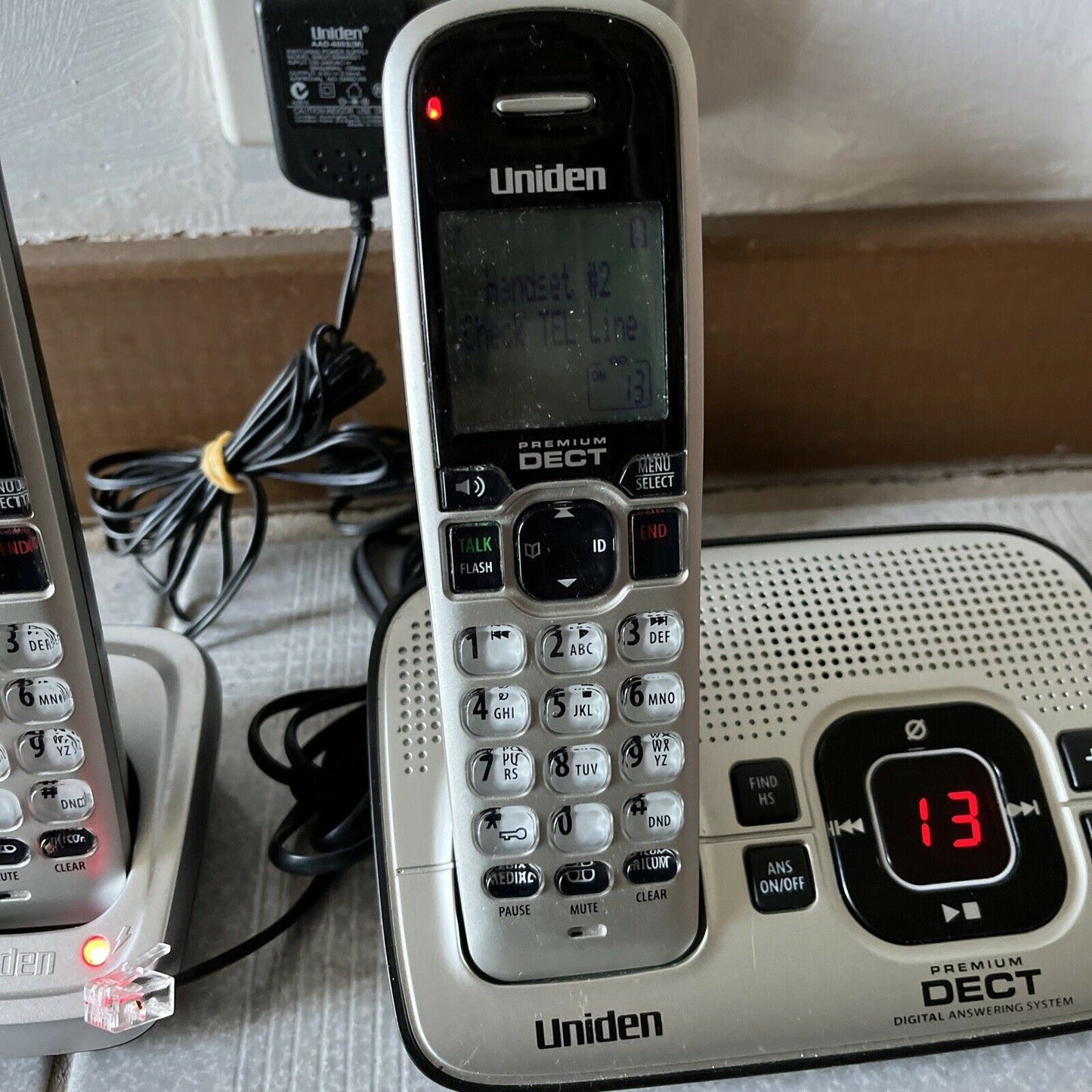Uniden Premium DECT 3035+1 Cordless Telephone with Answering Machine