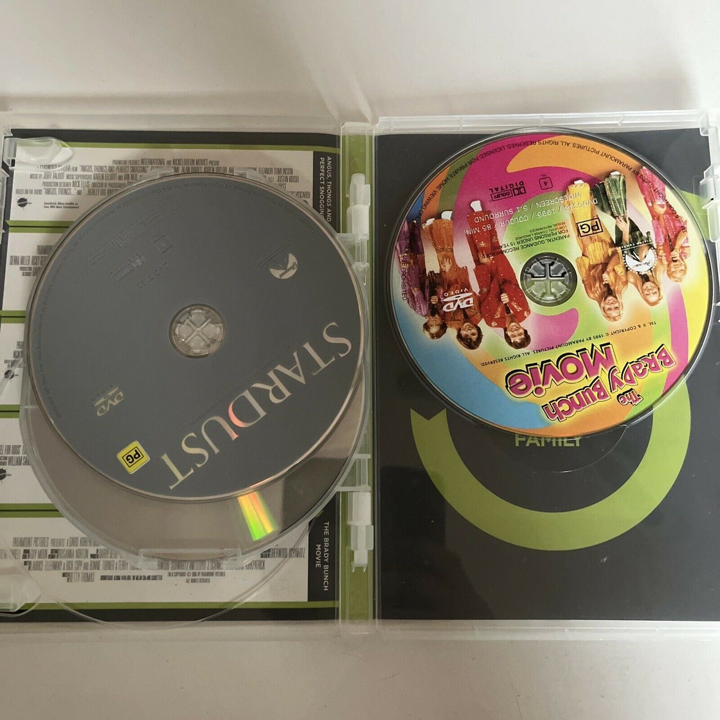 Angus, Thongs Perfect Snogging / Hotel for Dogs / Stardust / The Brady Bunch DVD