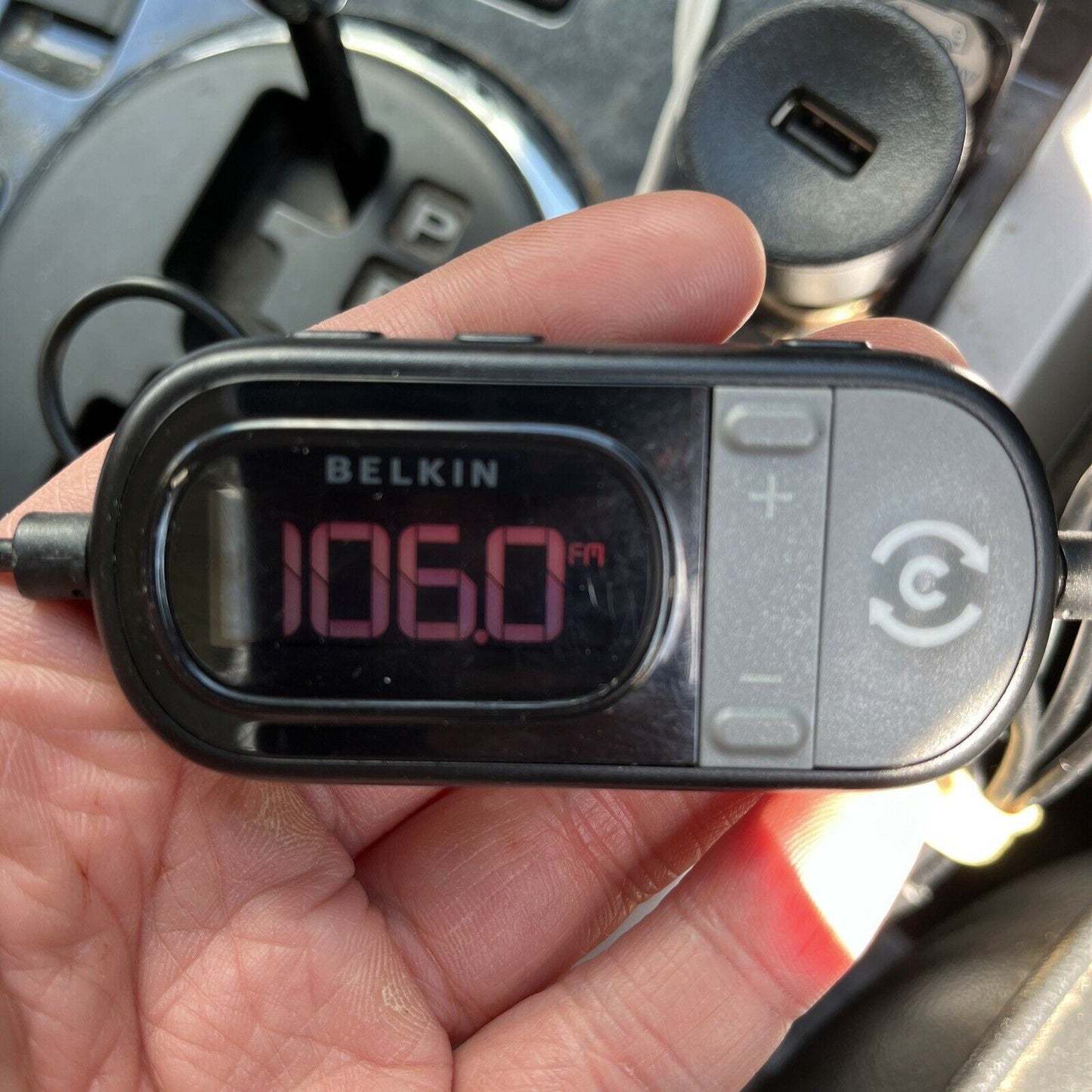 Belkin F8Z439 TuneCast Auto Universal FM Transmitter with USB Cigarette Charger