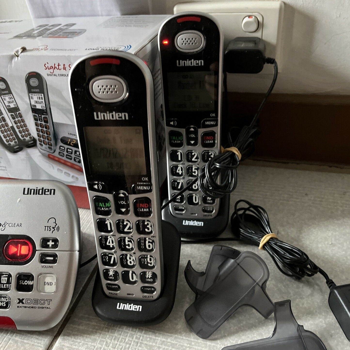 Uniden Extended SS E35 3x Long Range Cordless Handsets & Answering Machine