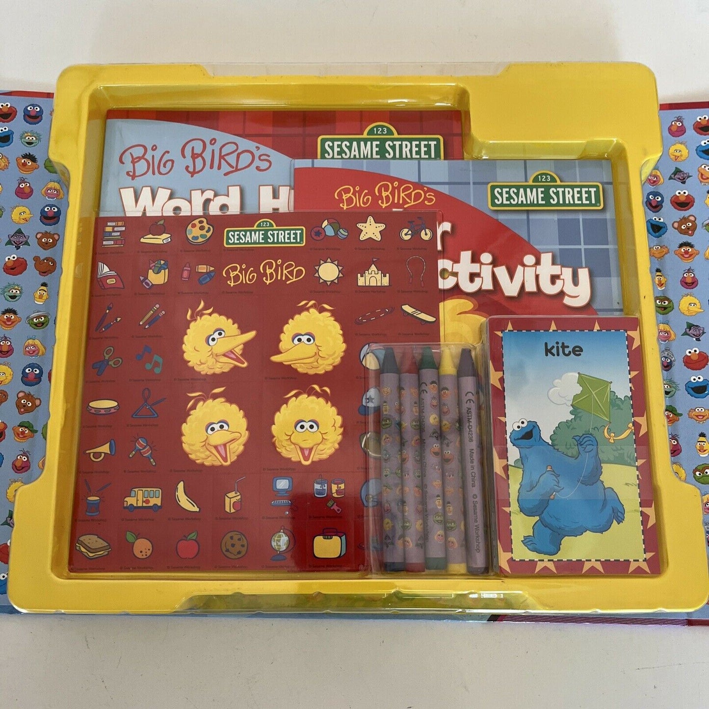 Sesame Street Big Bird's Box Of Fun Word Hunt - CD, Crayons, Cards, 100 Stickers
