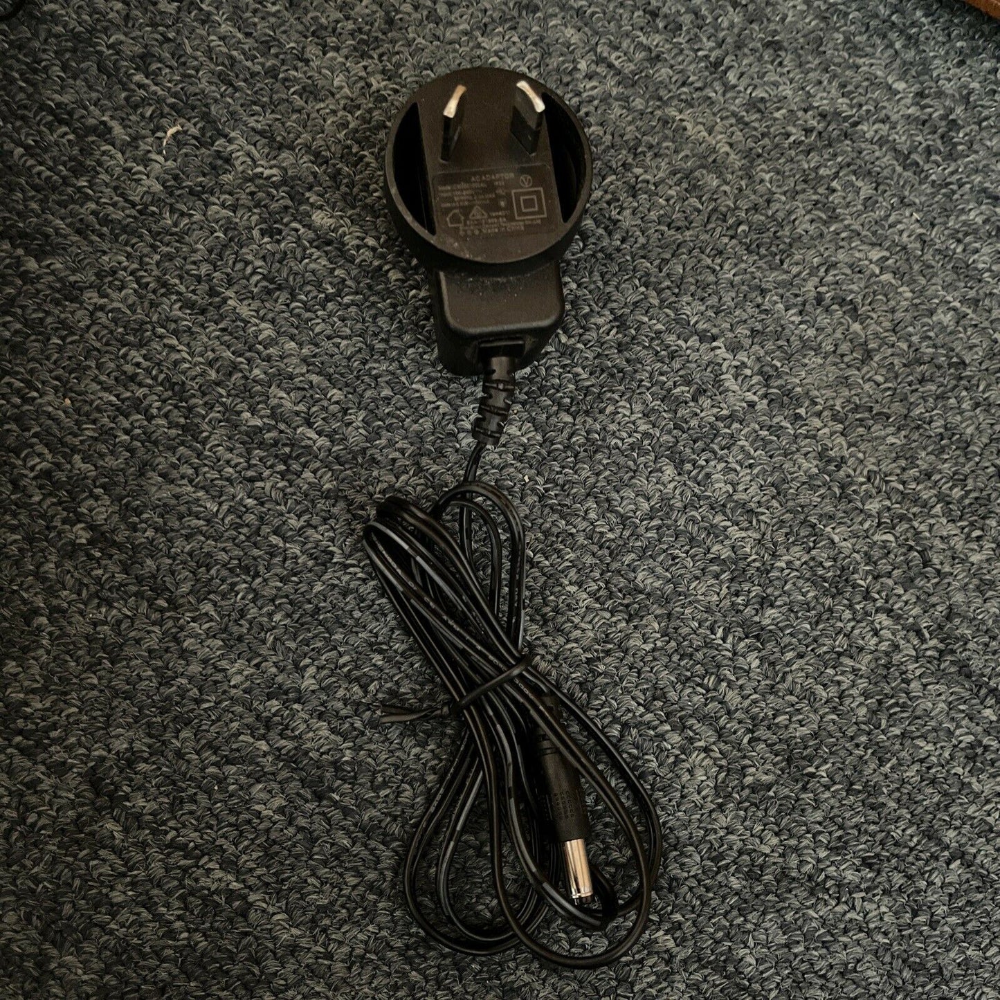 Anko Alarm Clock AM/FM Radio Urban Black CAA-18030