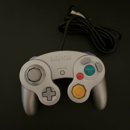 Genuine Official Nintendo GameCube Controller Silver DOL-003. Tested & Working