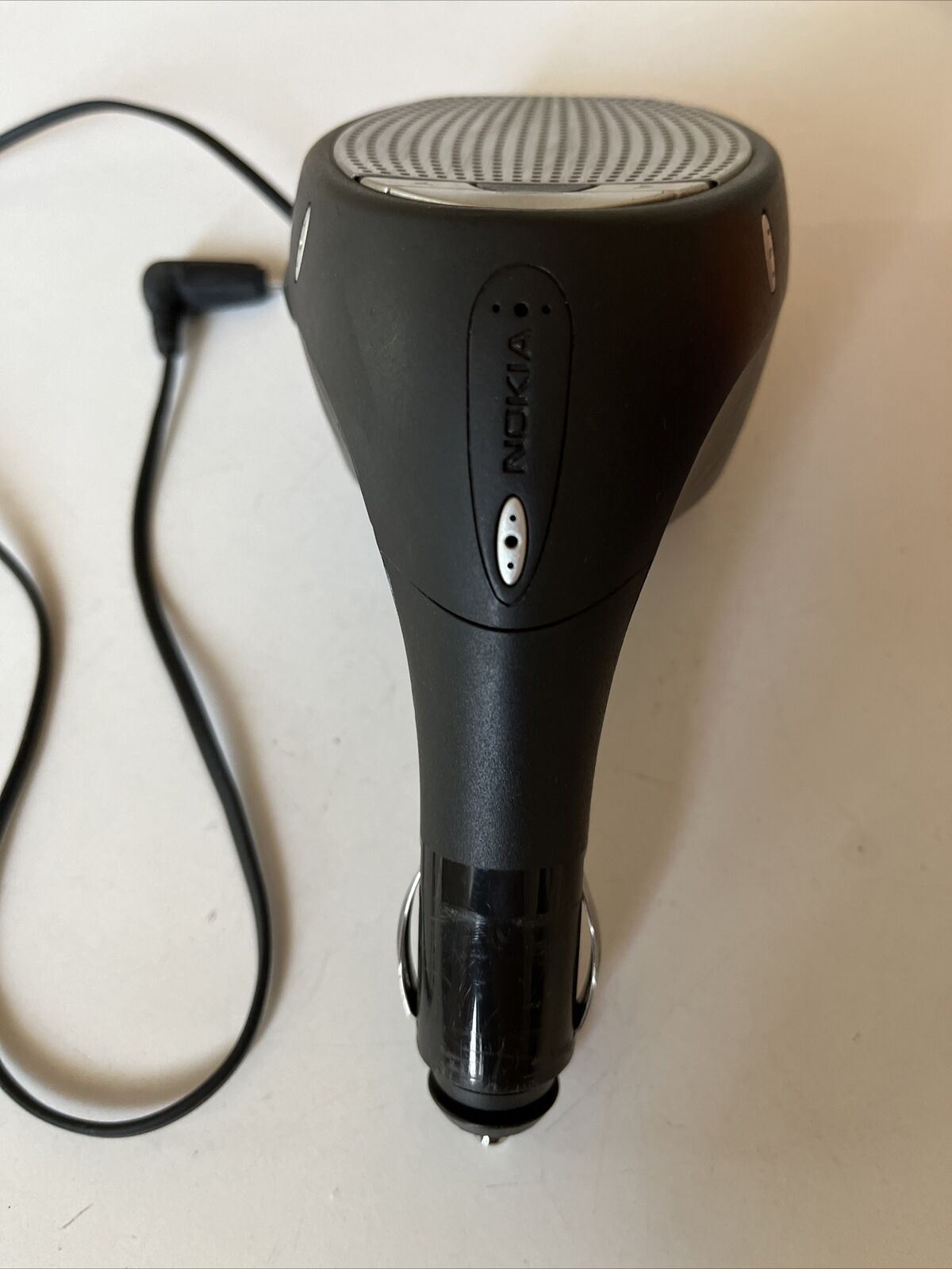 Nokia HF-6W Wireless Bluetooth Plug-in Handsfree Speaker and Nokia Car Charger
