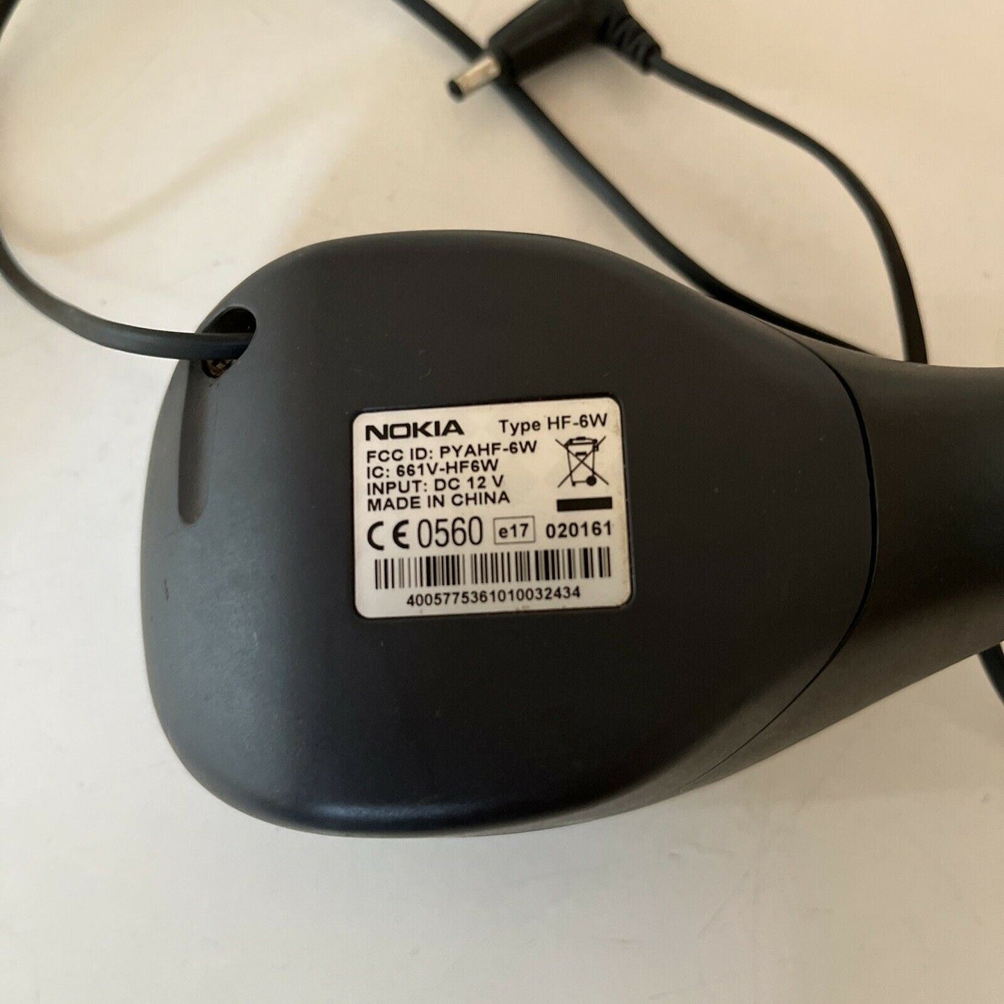 Nokia HF-6W Wireless Bluetooth Plug-in Handsfree Speaker and Nokia Car Charger