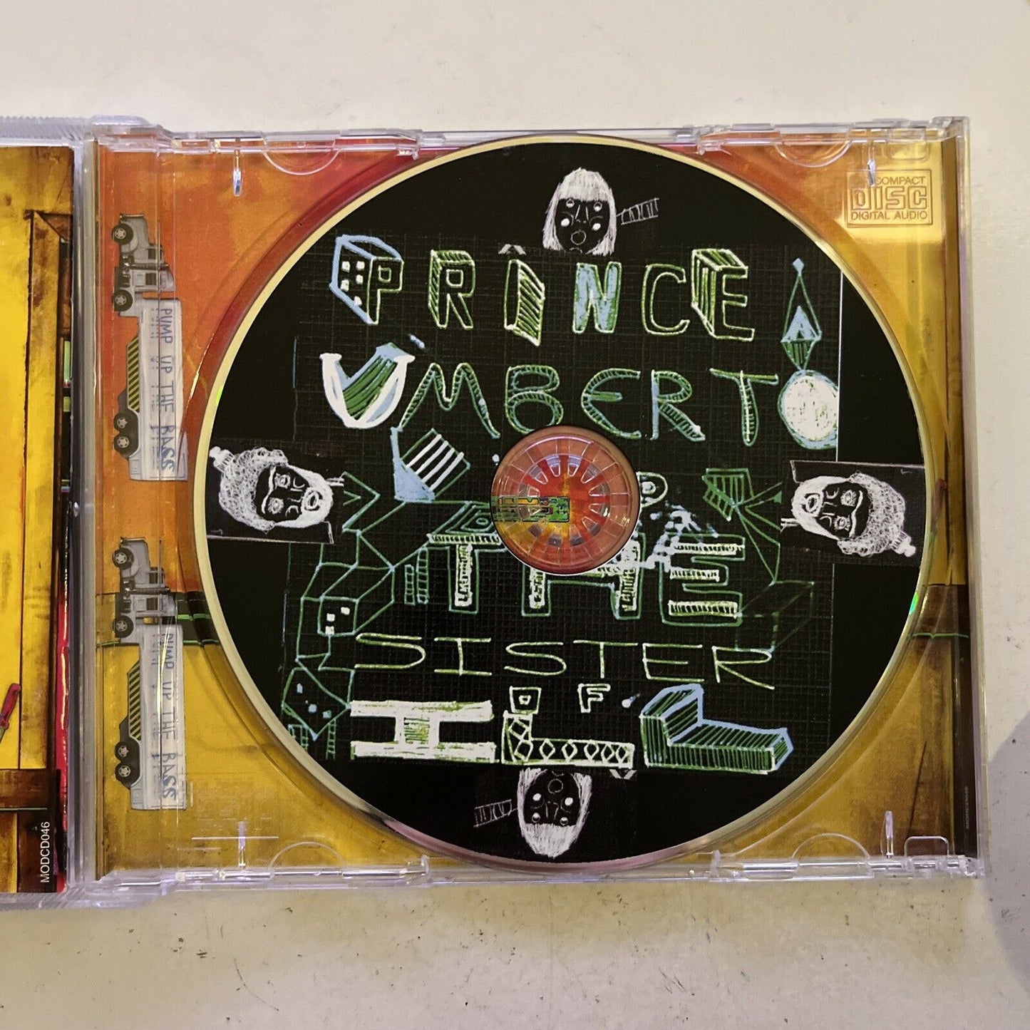 Bumblebeez – Prince Umberto & The Sister Of Ill (CD, 2007) Album