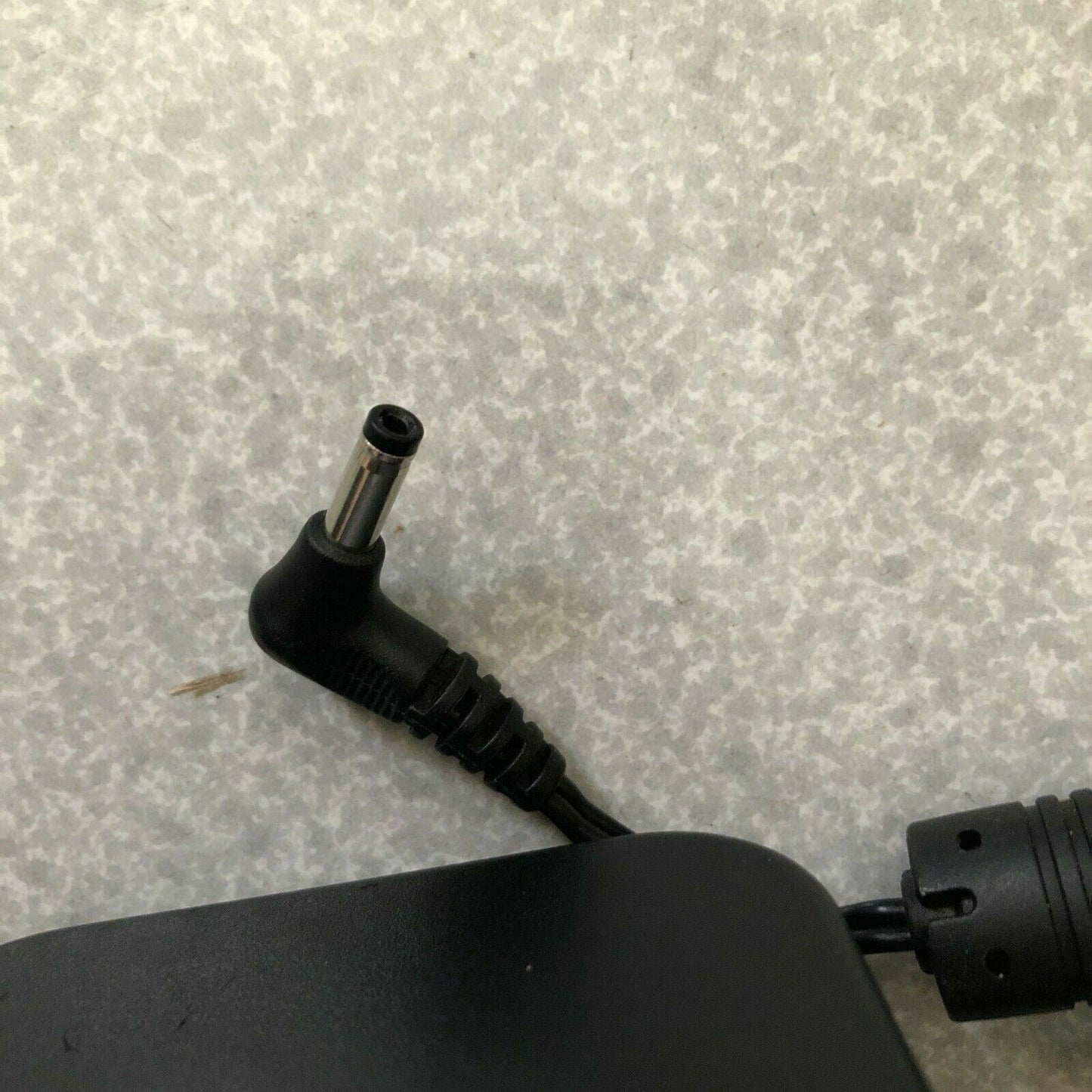 Genuine Philips DSA-20R-12 FAU Switching Adapter 9v 2a